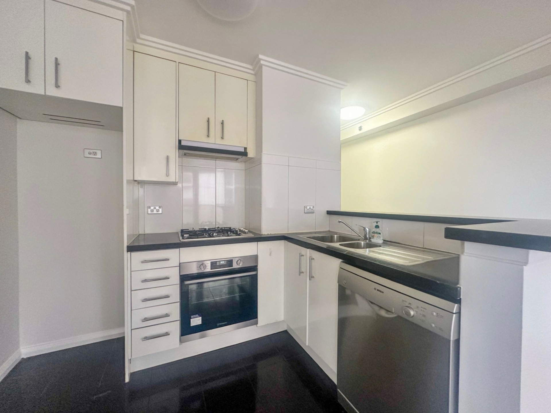 73/13-15 Hassall Street, PARRAMATTA