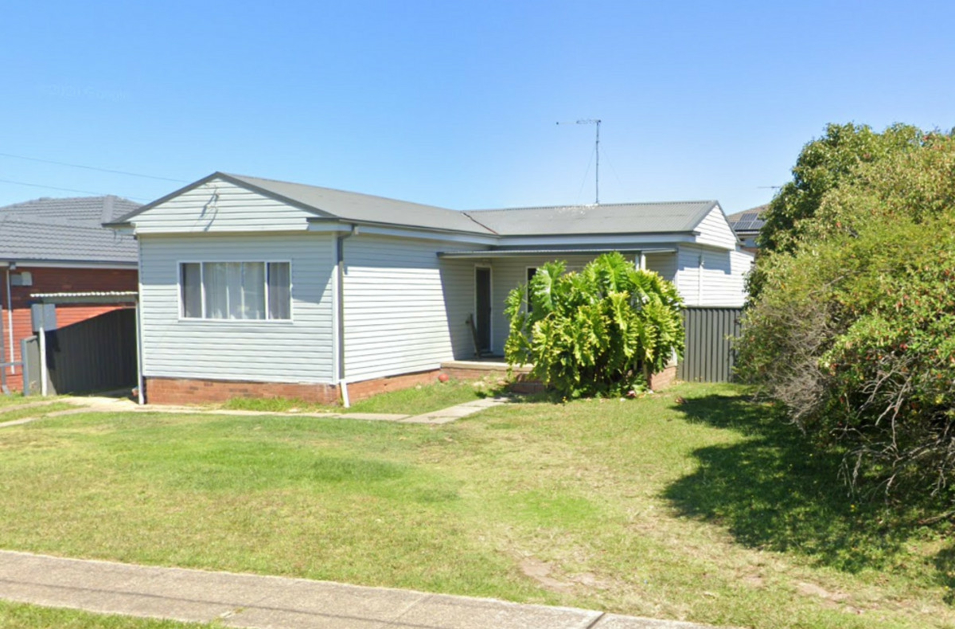 2 Anne Street, BLACKTOWN