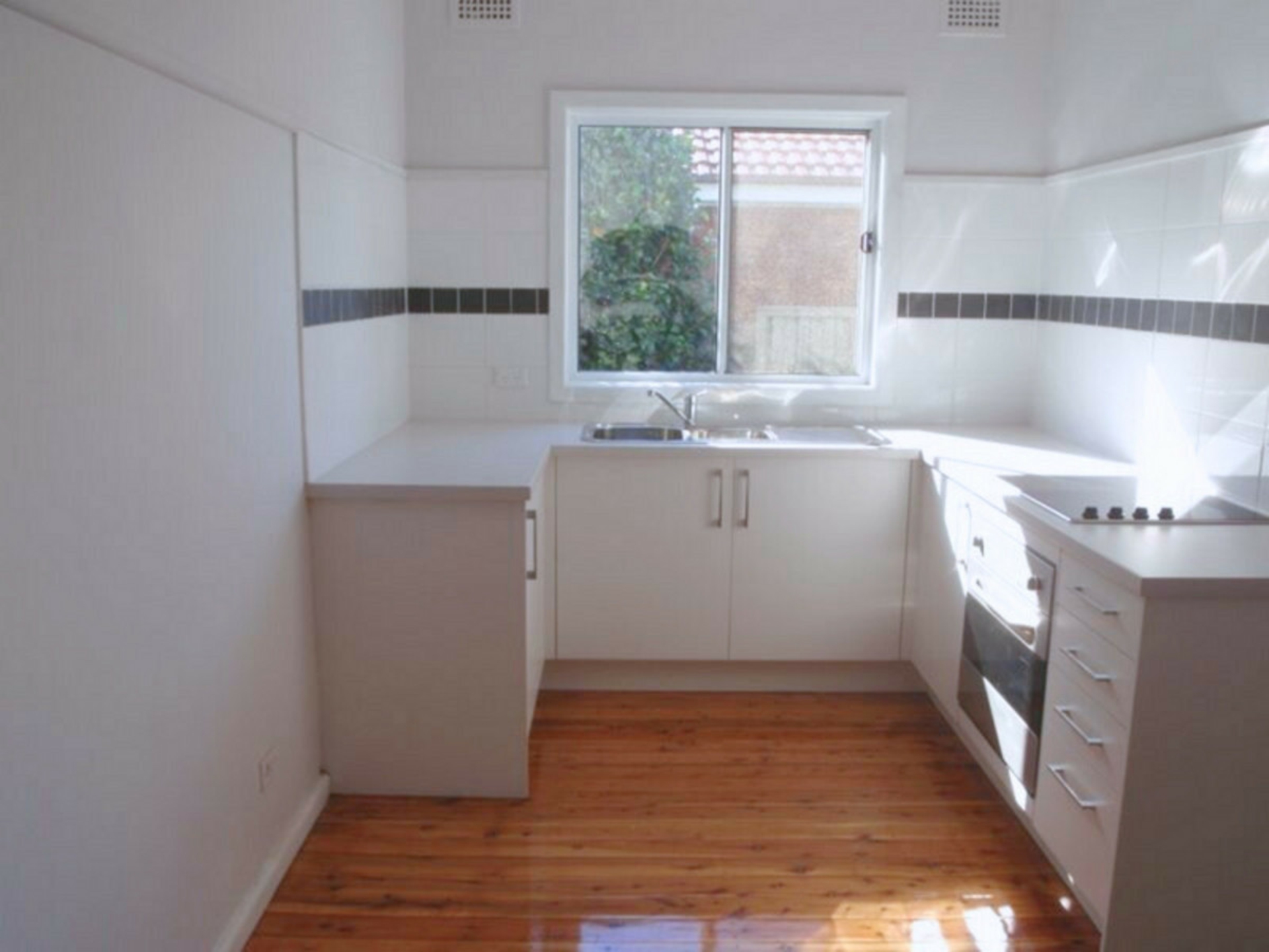2 Anne Street, BLACKTOWN