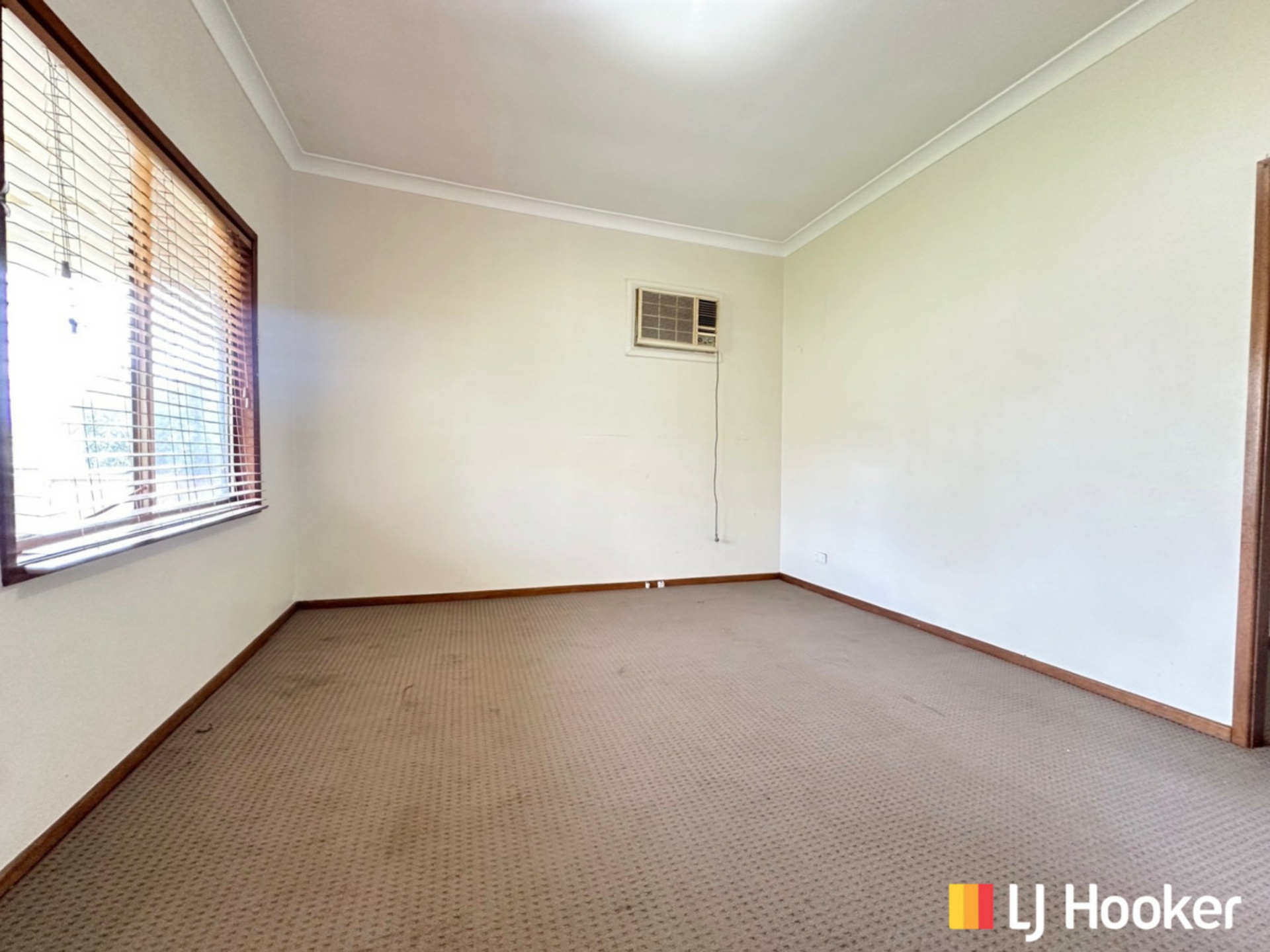 31 Newton Road, BLACKTOWN