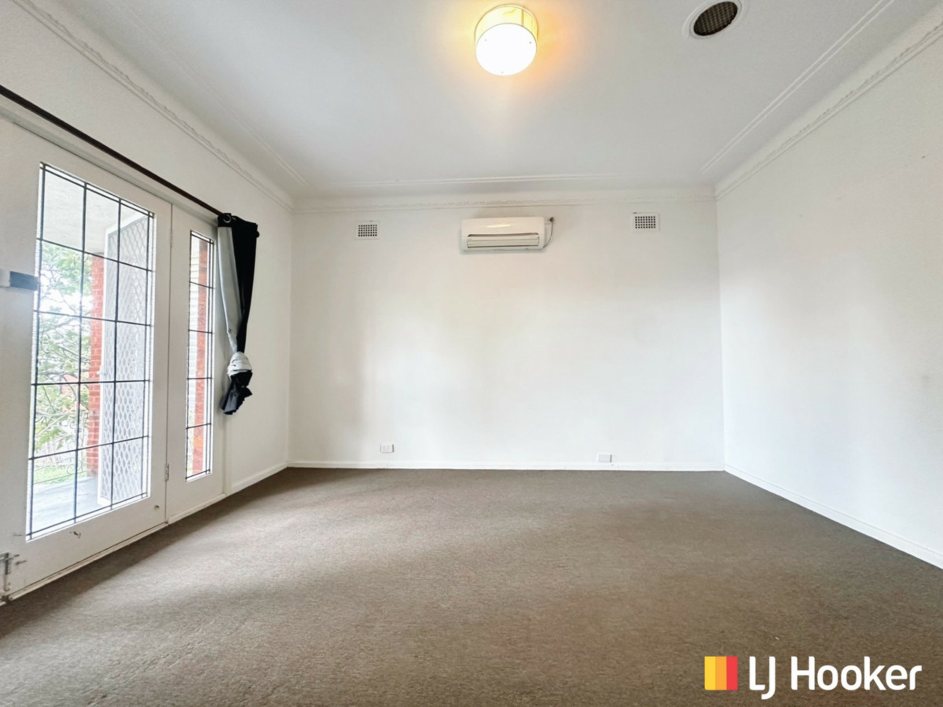 11 Judith Avenue, SEVEN HILLS
