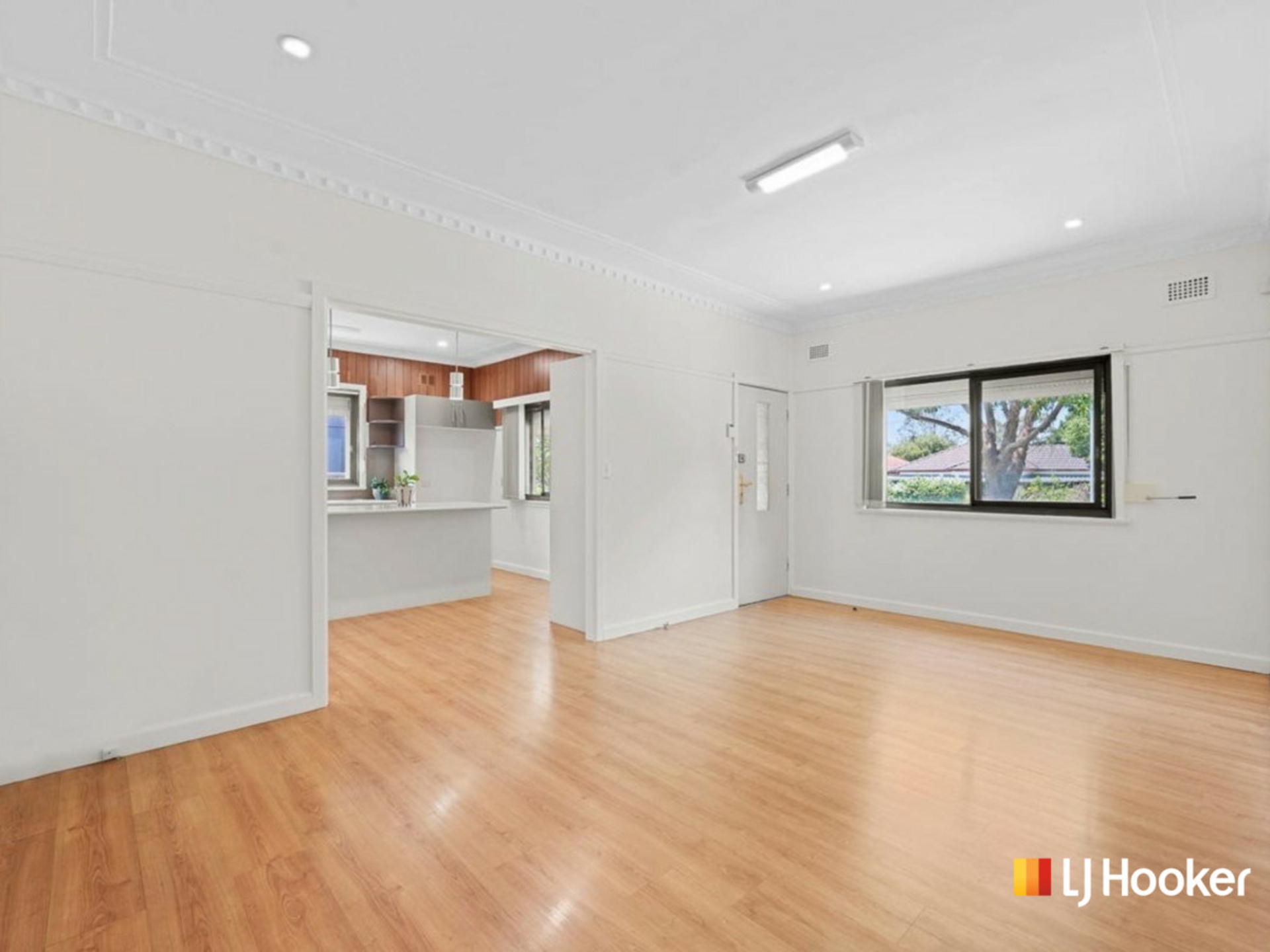 12 Dan Avenue, BLACKTOWN