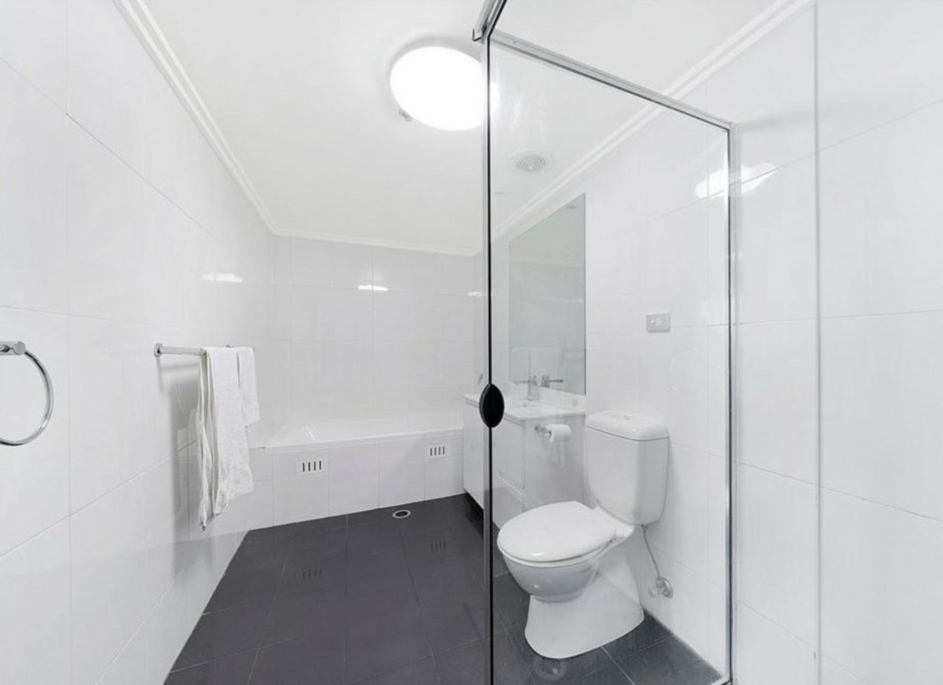 73/13-15 Hassall Street, PARRAMATTA
