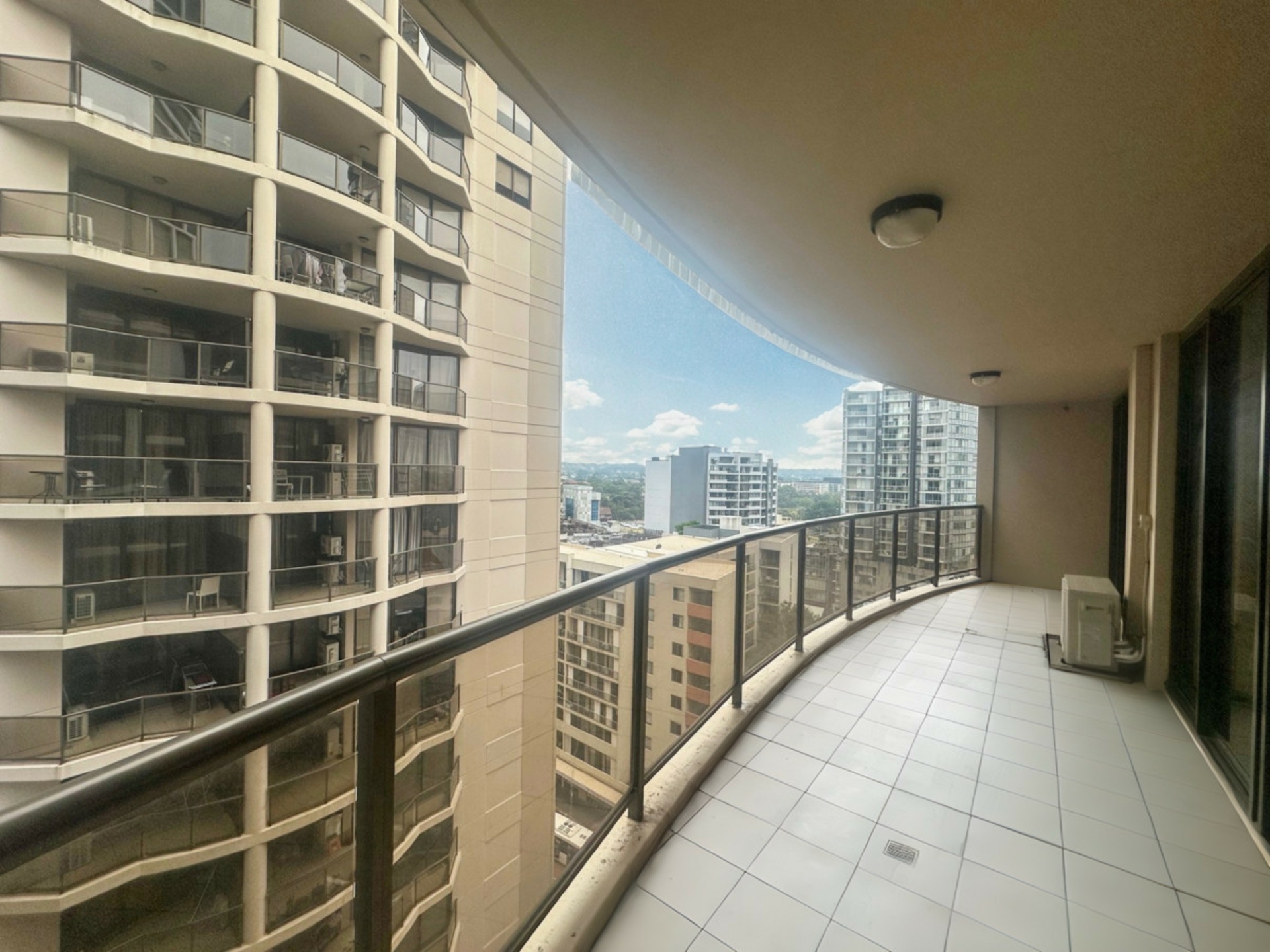 73/13-15 Hassall Street, PARRAMATTA