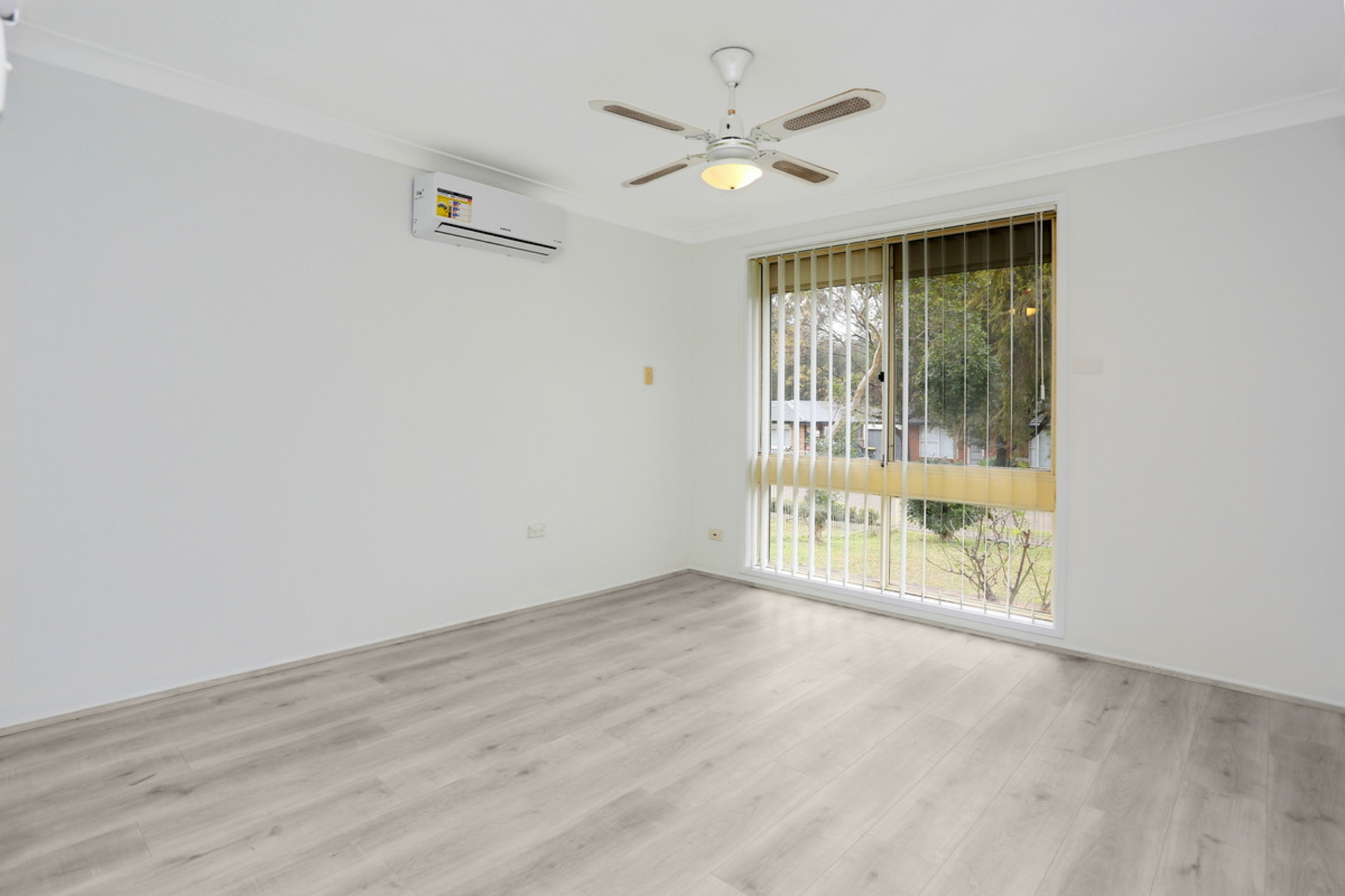 8 Wyandotte Place, SEVEN HILLS