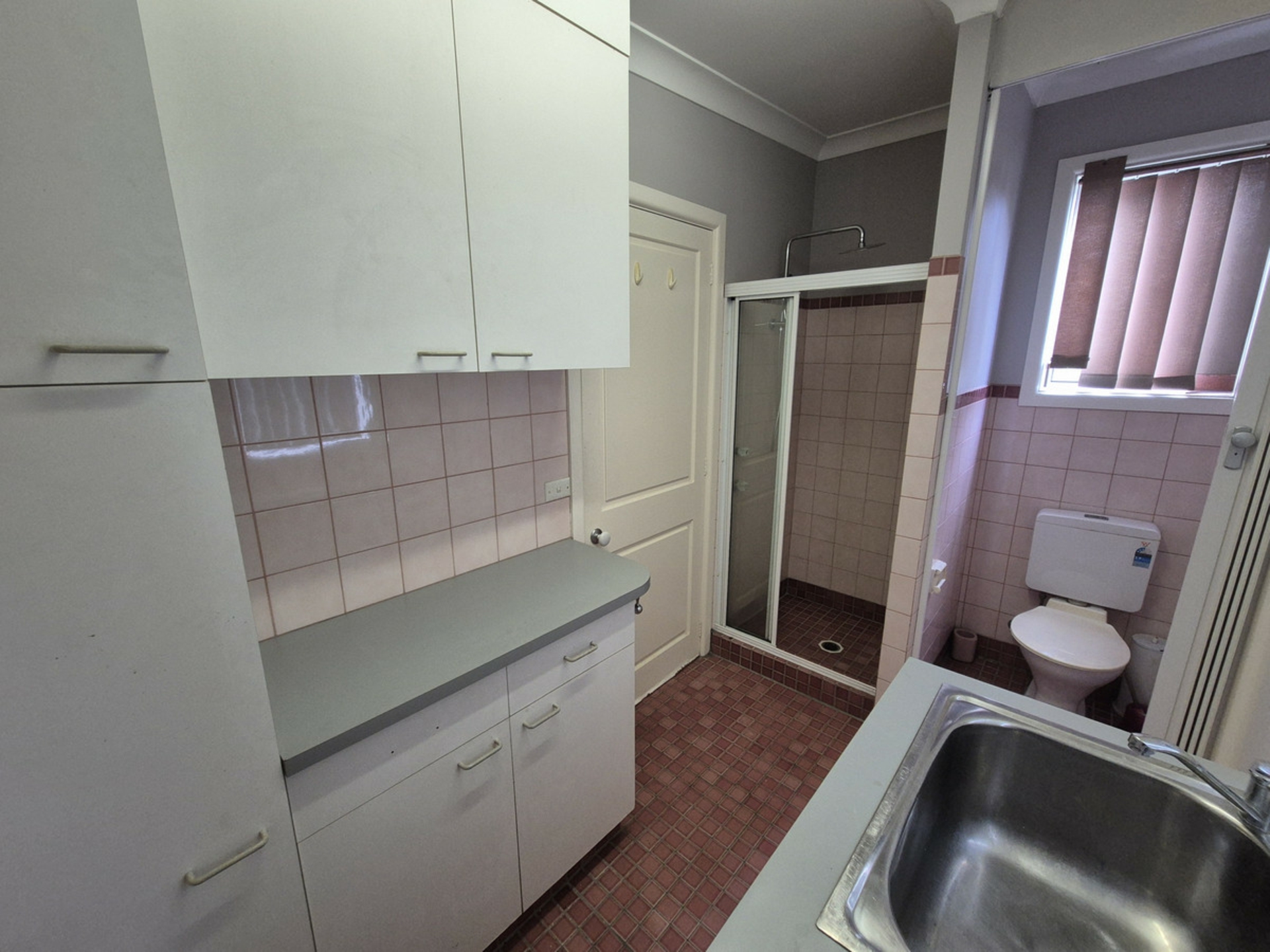 14 Dunstable Road — photo 13 of 13