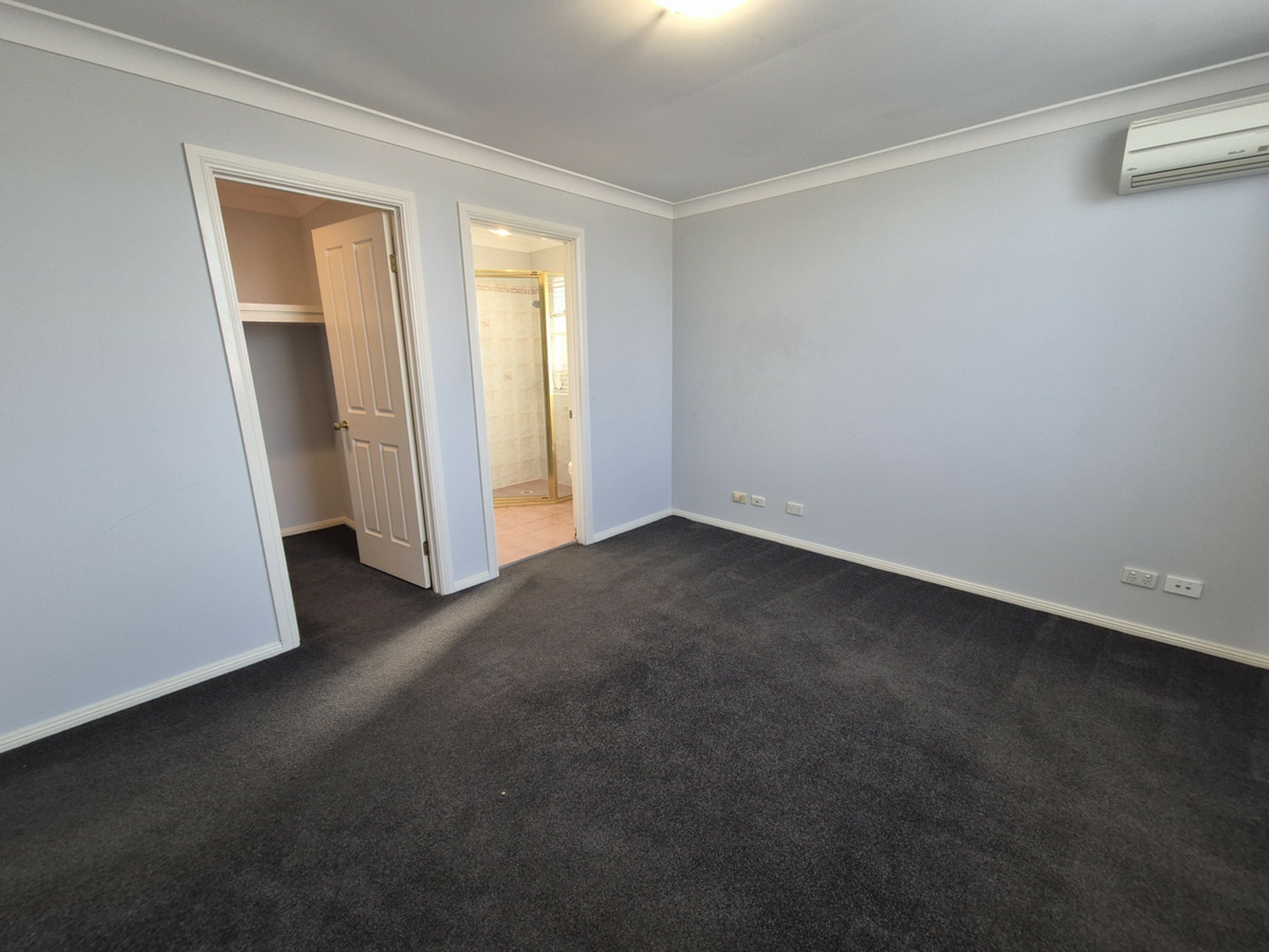 17 Burrinjuck Drive — photo 11 of 18