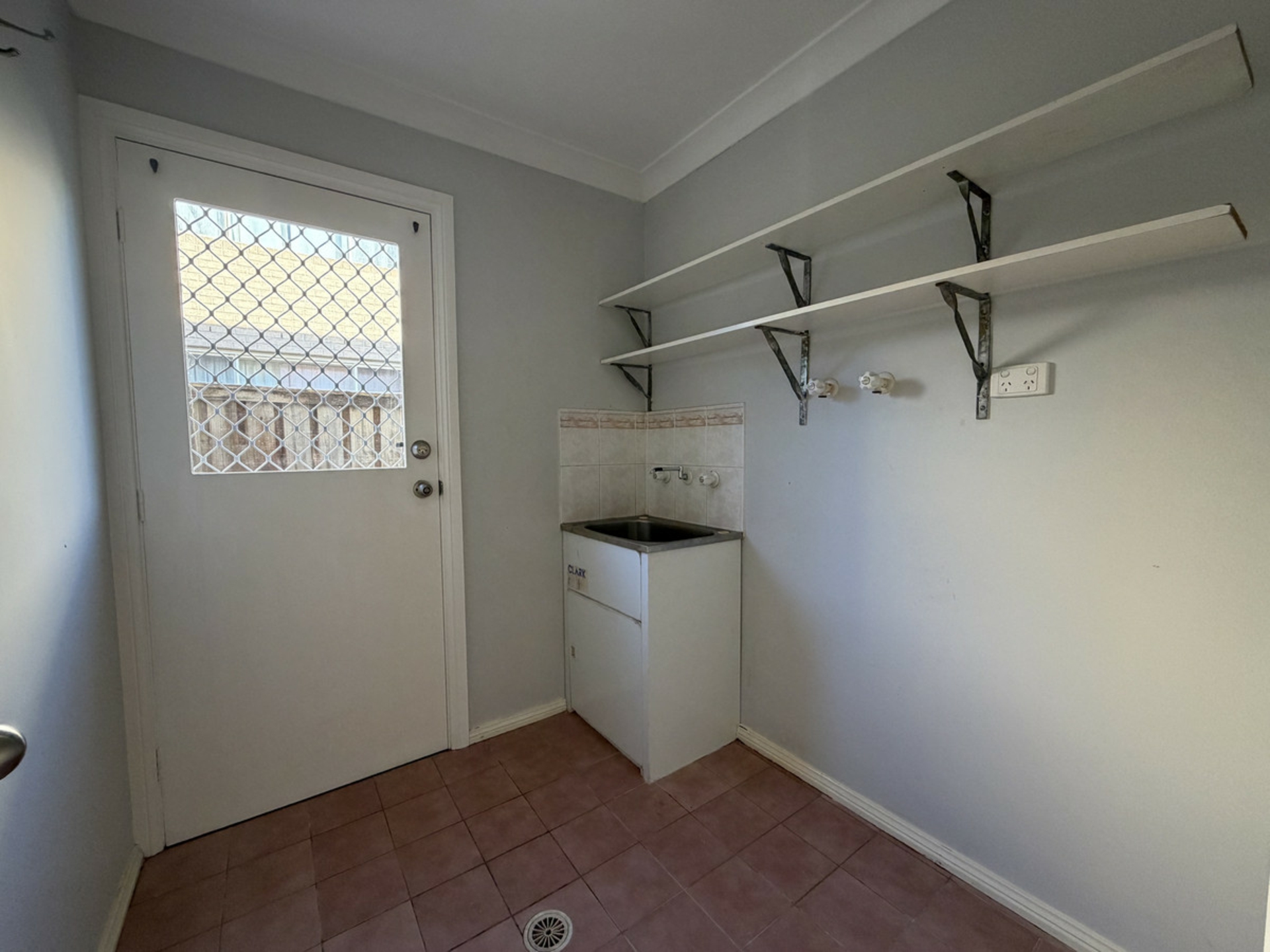 17 Burrinjuck Drive — photo 18 of 18