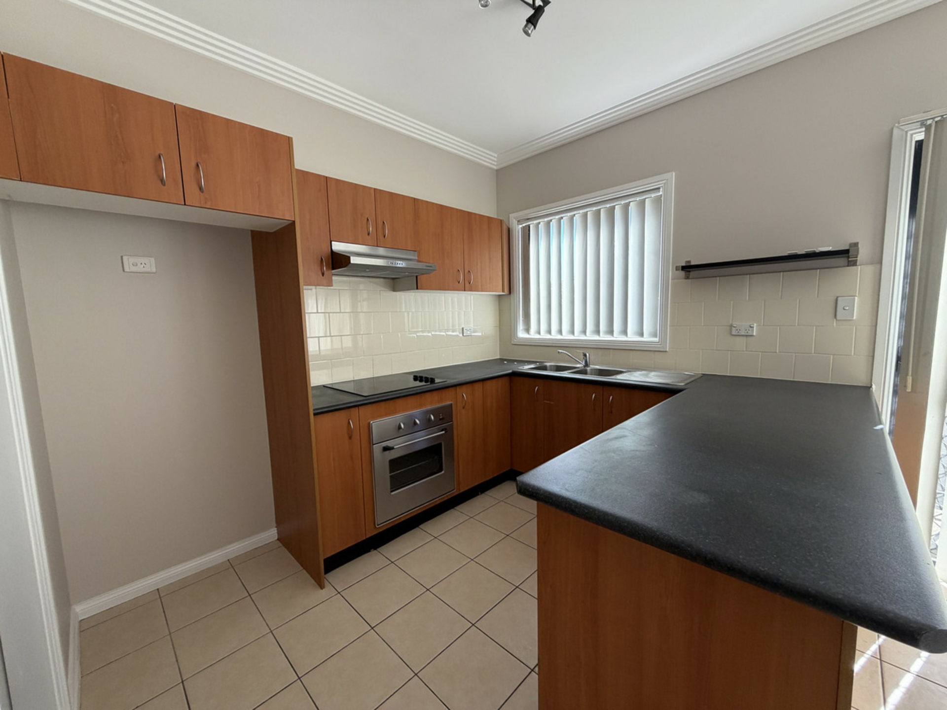 8/59-61 Balmoral Street — photo 4 of 14