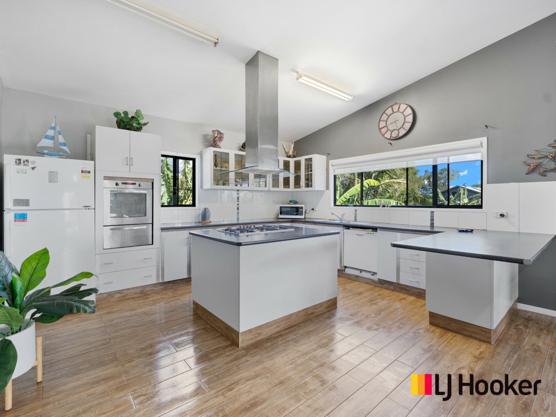 4 Wentworth Street, PALMERS ISLAND