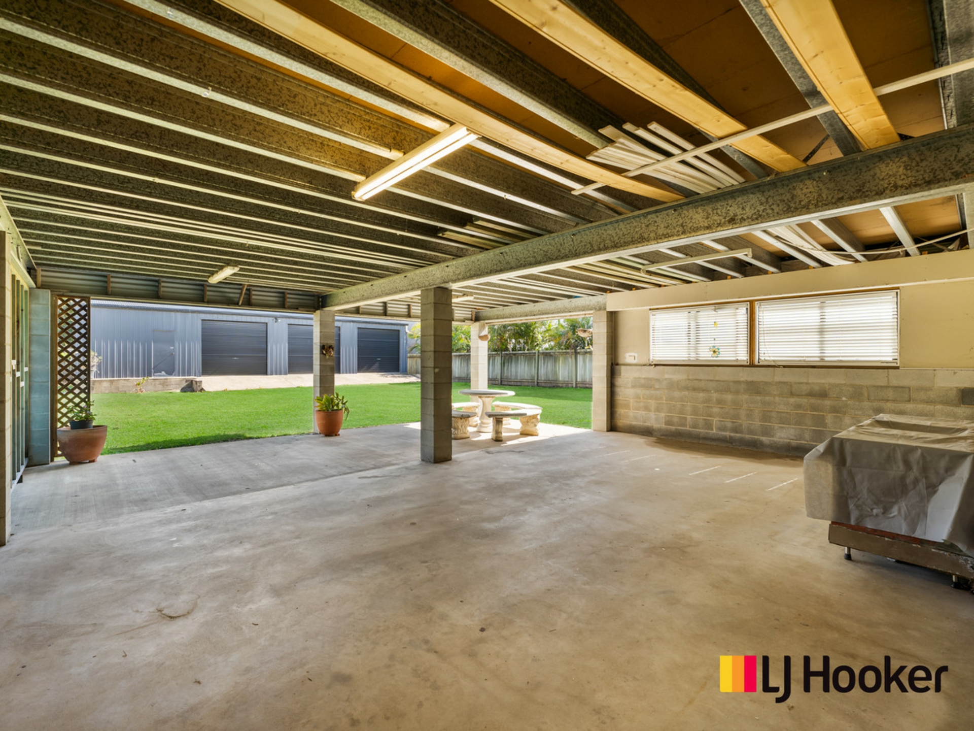 4 Wentworth Street, PALMERS ISLAND