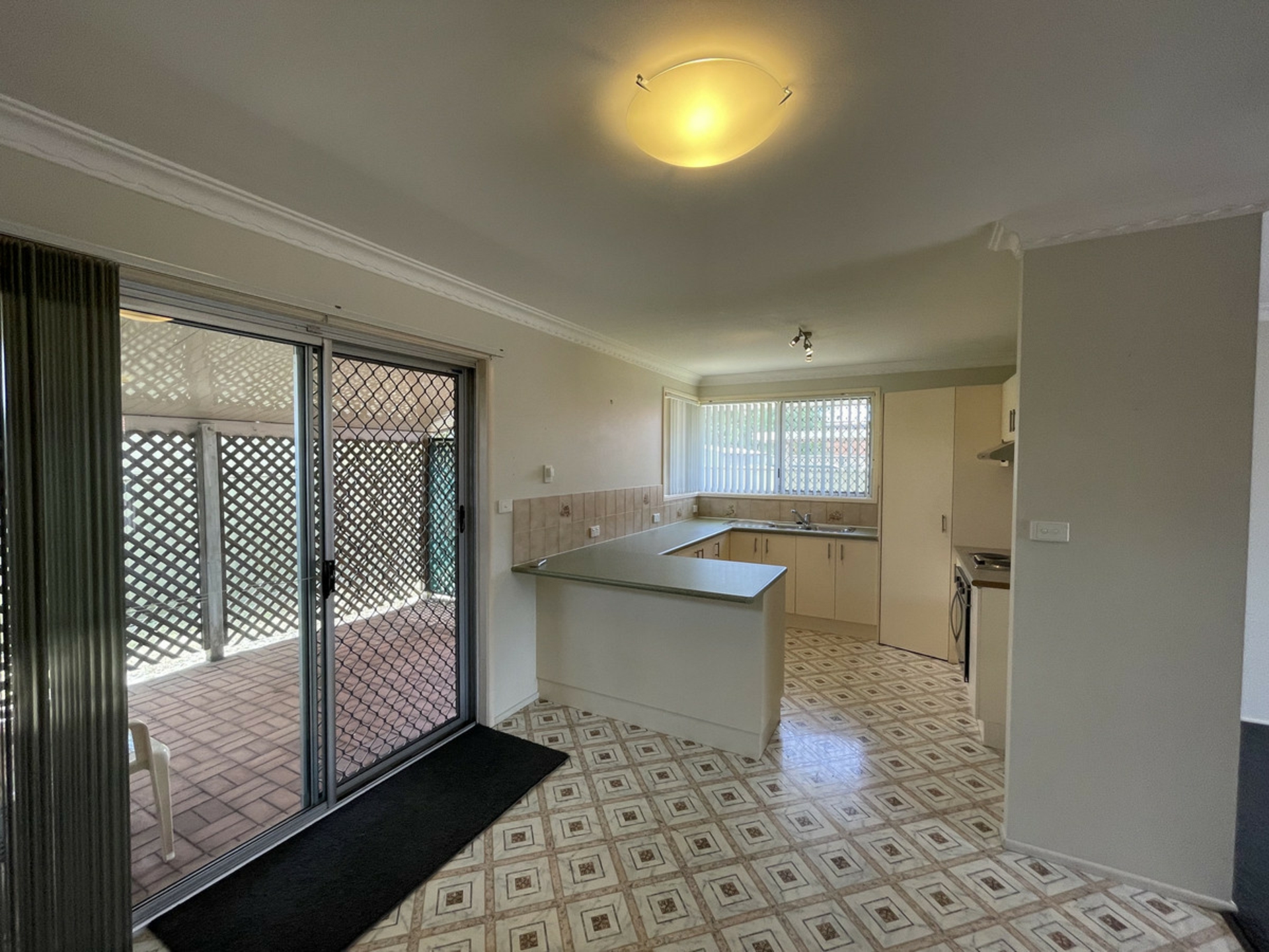 2/23 Casuarina Close, YAMBA