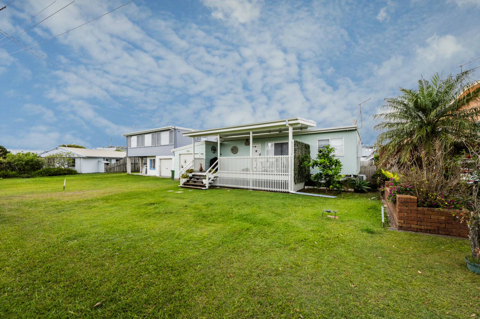 25 Honeysuckle Street, BROOMS HEAD