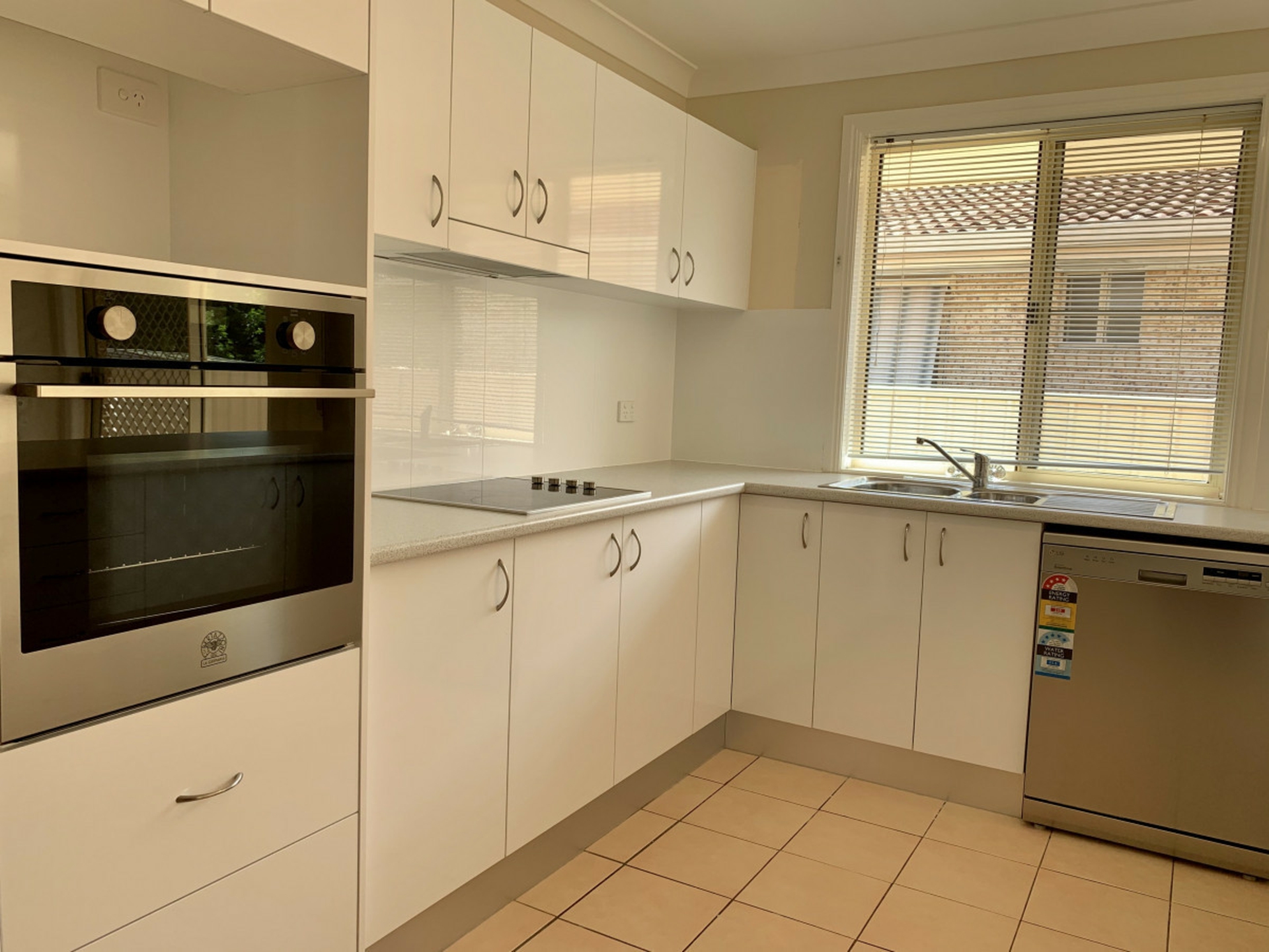 2/10 Melaleuca Drive, YAMBA
