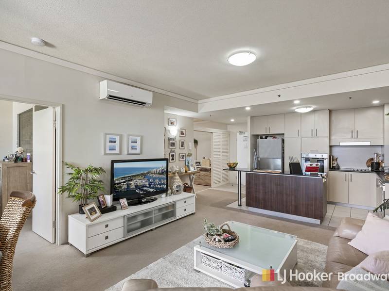 1007/360 Marine Parade, LABRADOR