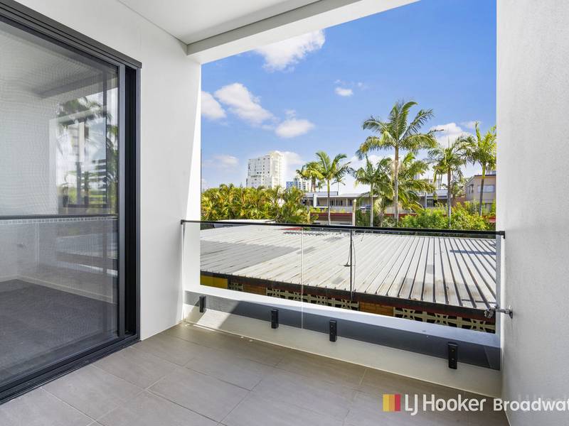 5/10 Central Street, LABRADOR