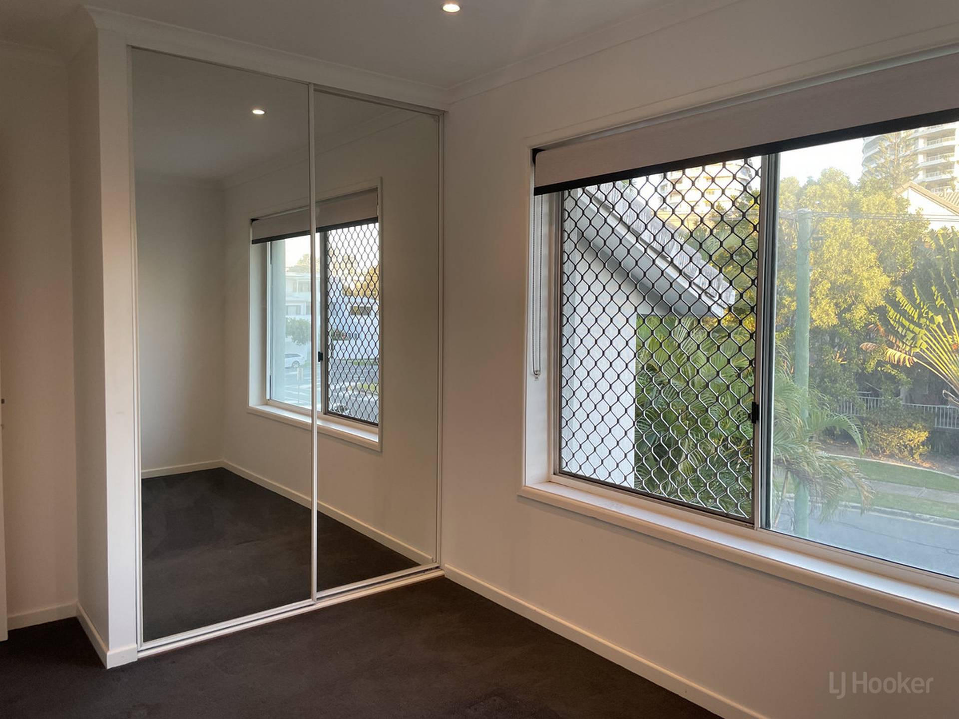 10/4 Madang Crescent, RUNAWAY BAY