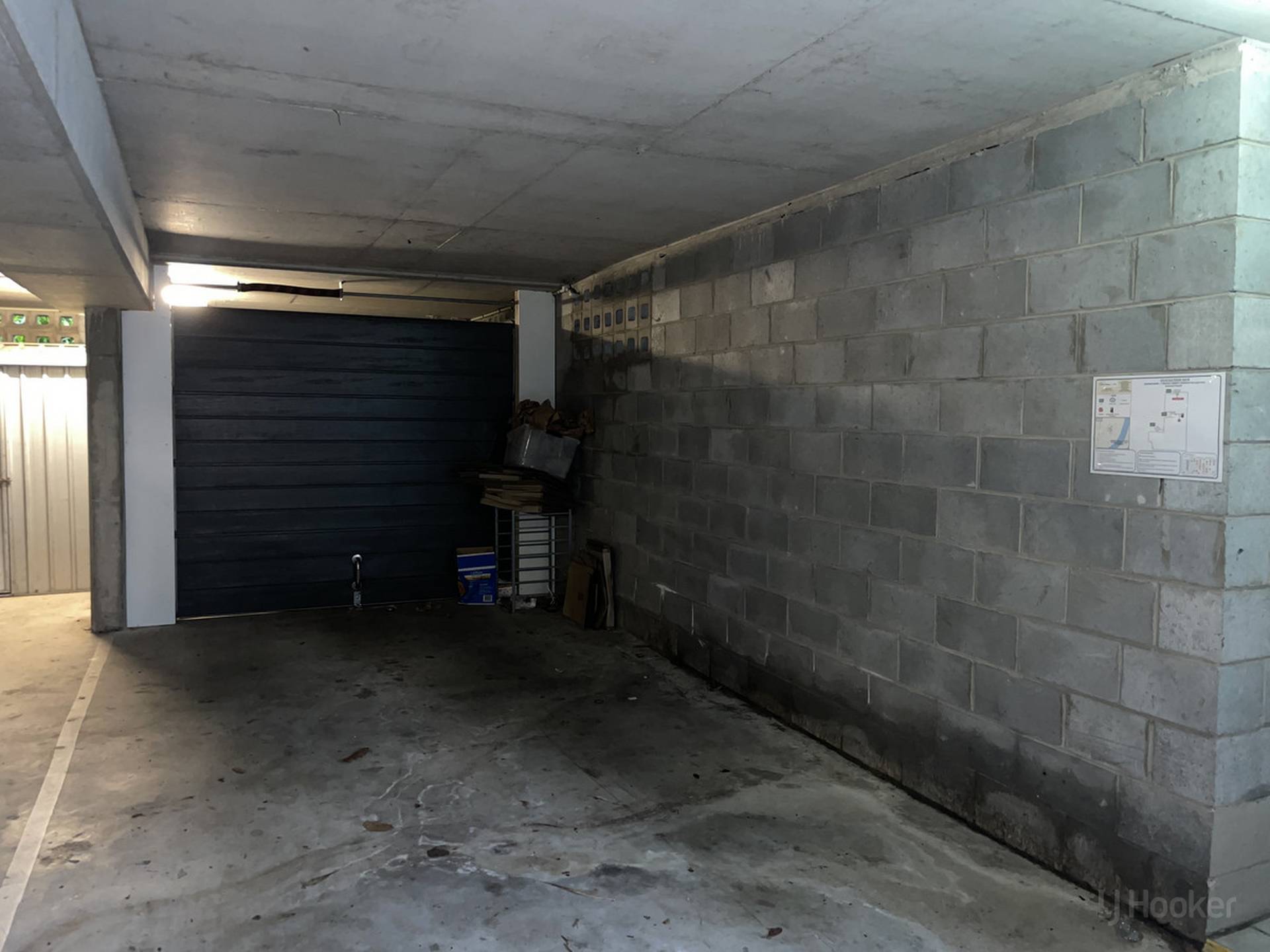 10/4 Madang Crescent, RUNAWAY BAY