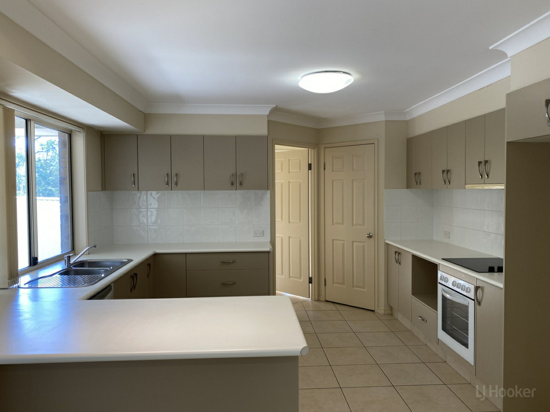 12 Southern Lights Drive, UPPER COOMERA