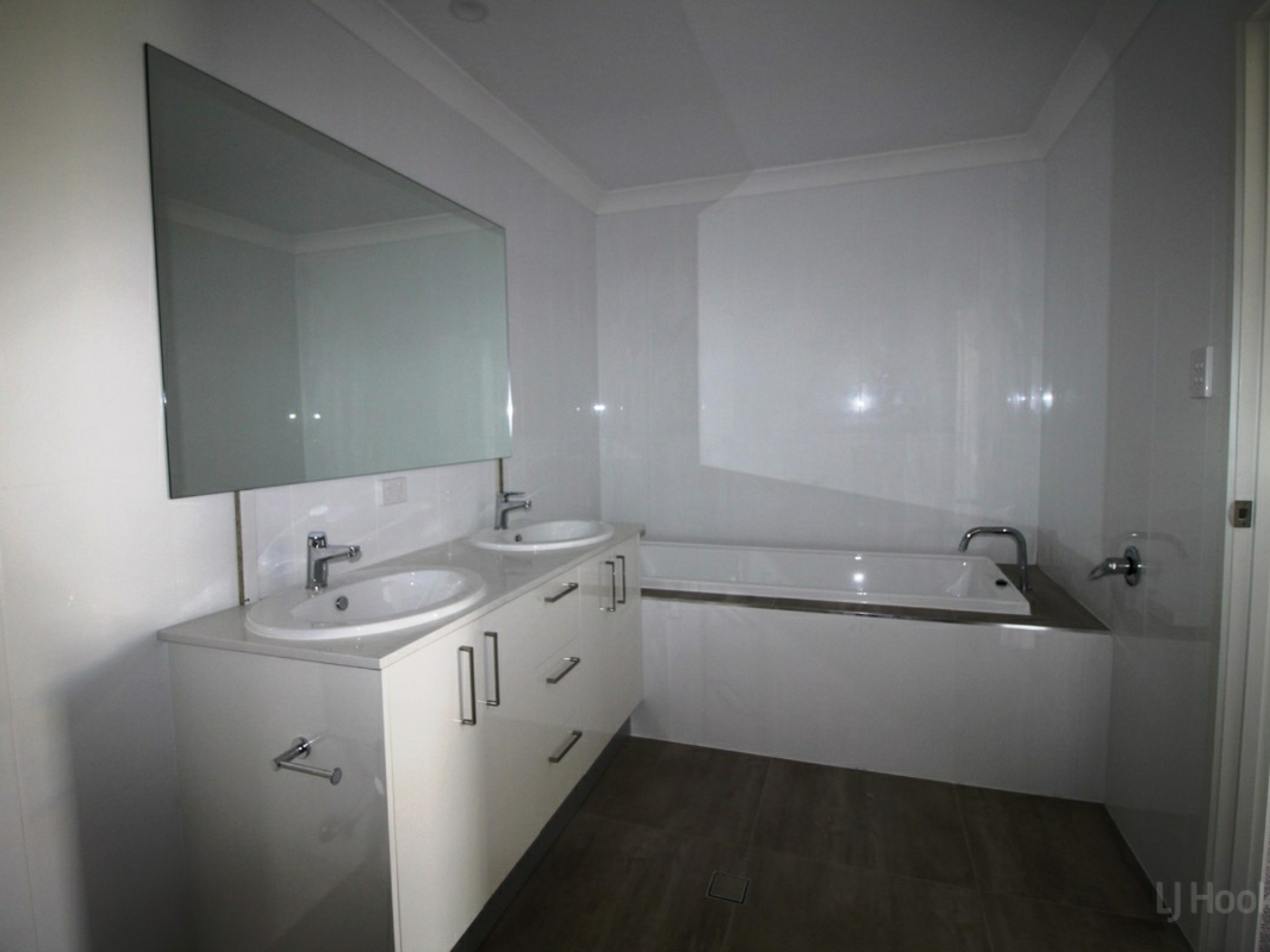 6/56 Imperial Parade, Labrador