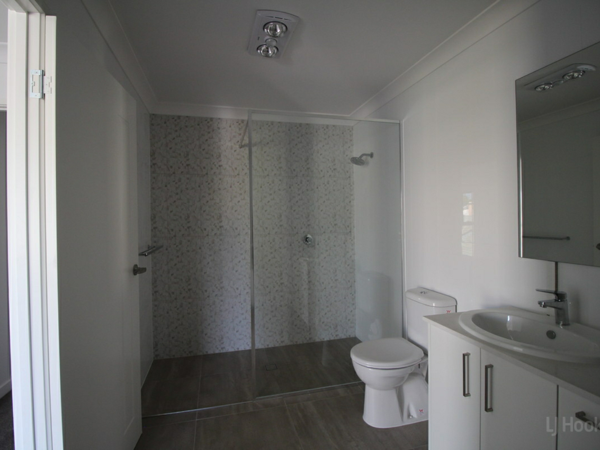 6/56 Imperial Parade, Labrador
