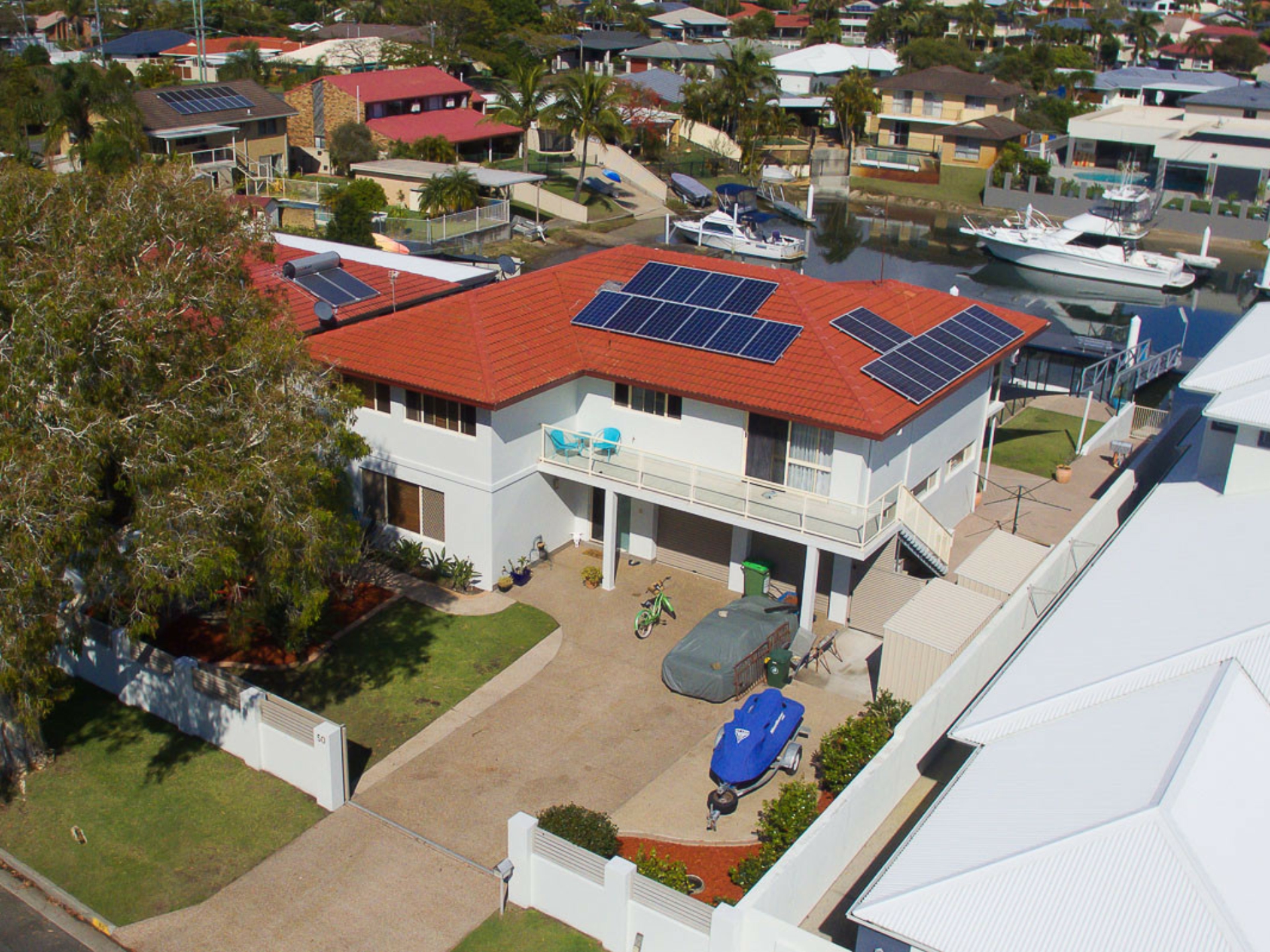 50 Lindsay Parade, PARADISE POINT