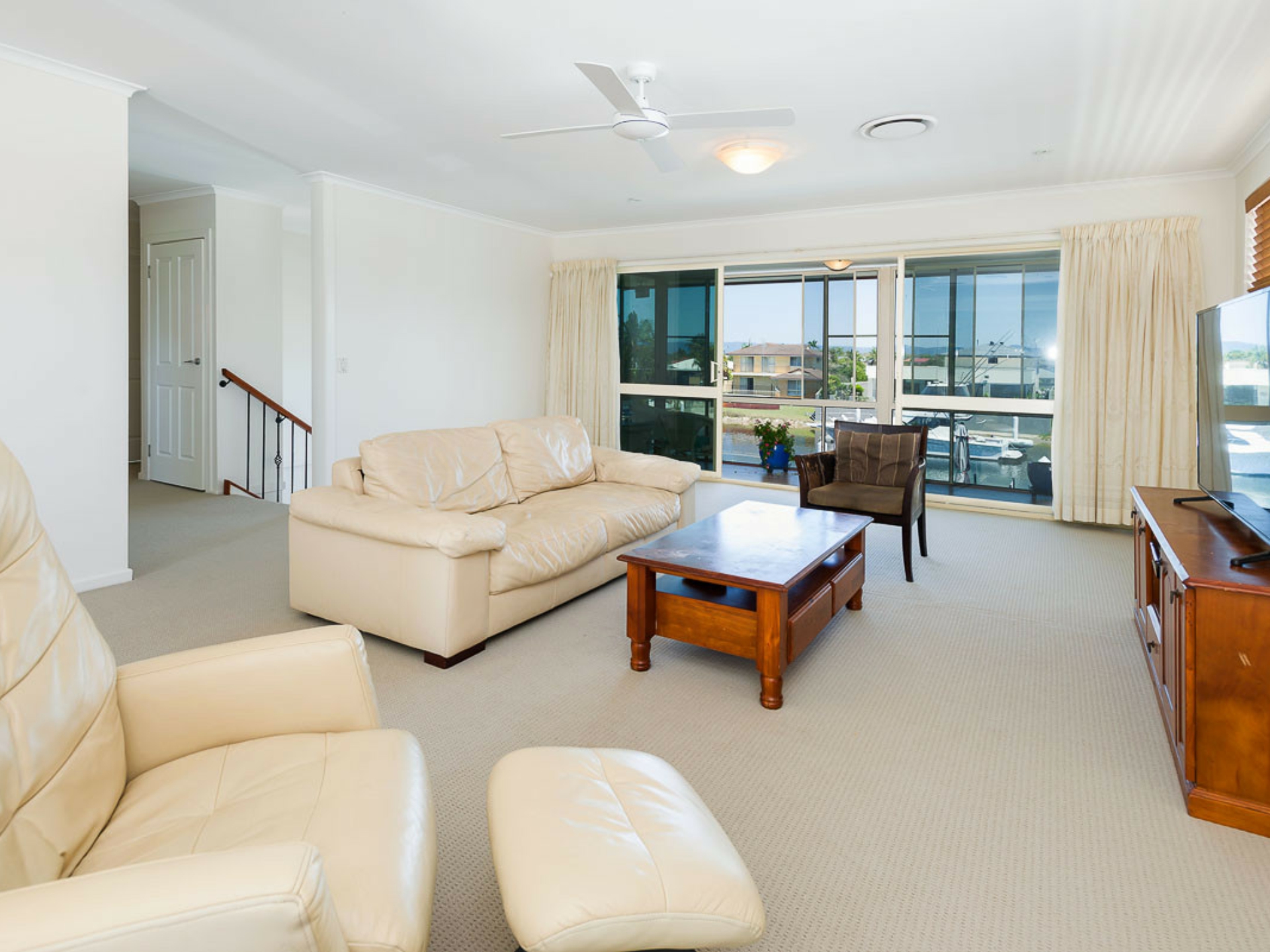 50 Lindsay Parade, PARADISE POINT