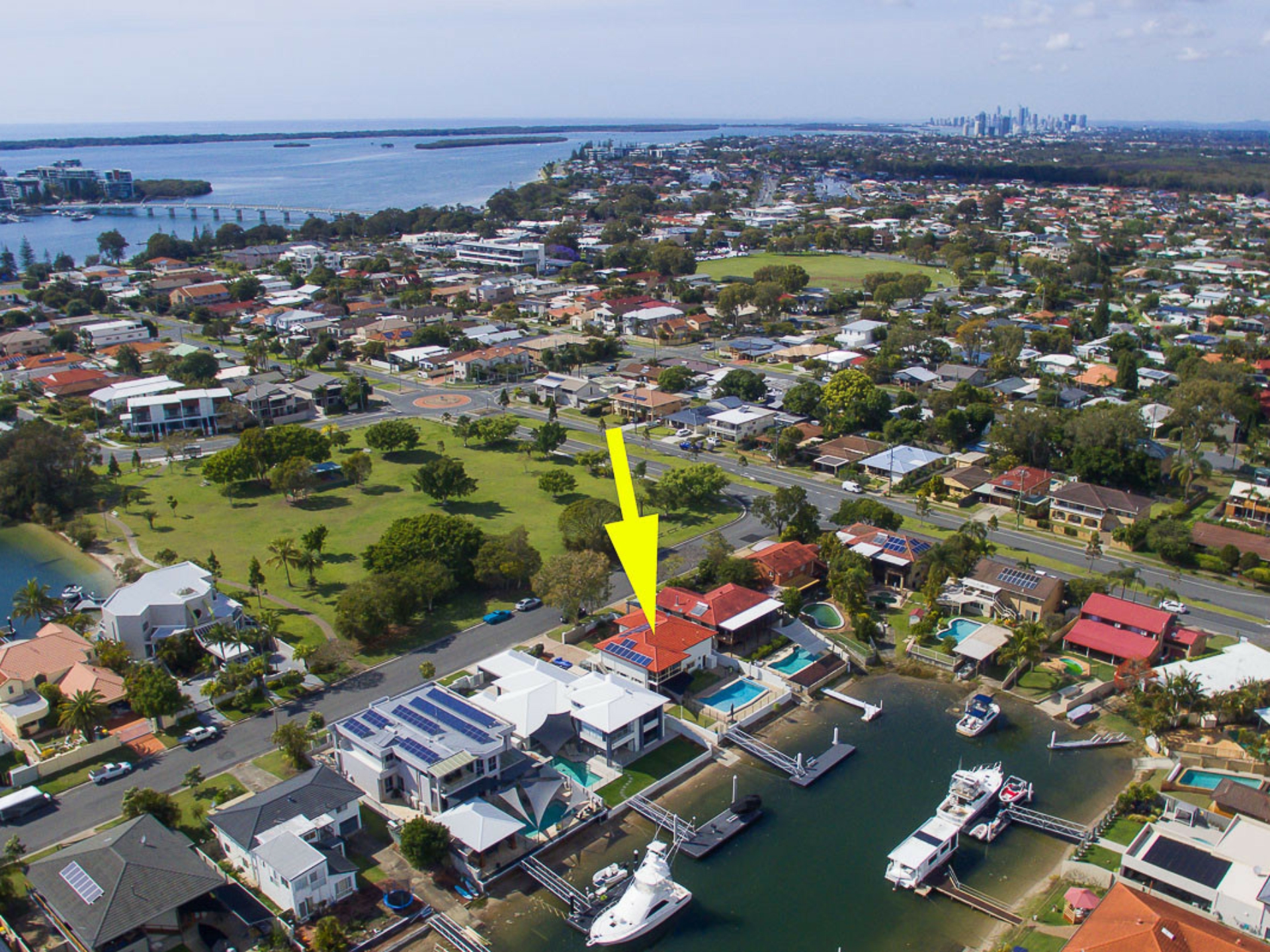50 Lindsay Parade, PARADISE POINT