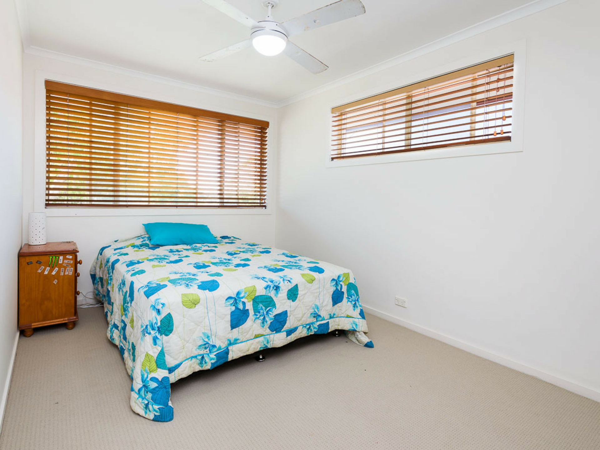 50 Lindsay Parade, PARADISE POINT