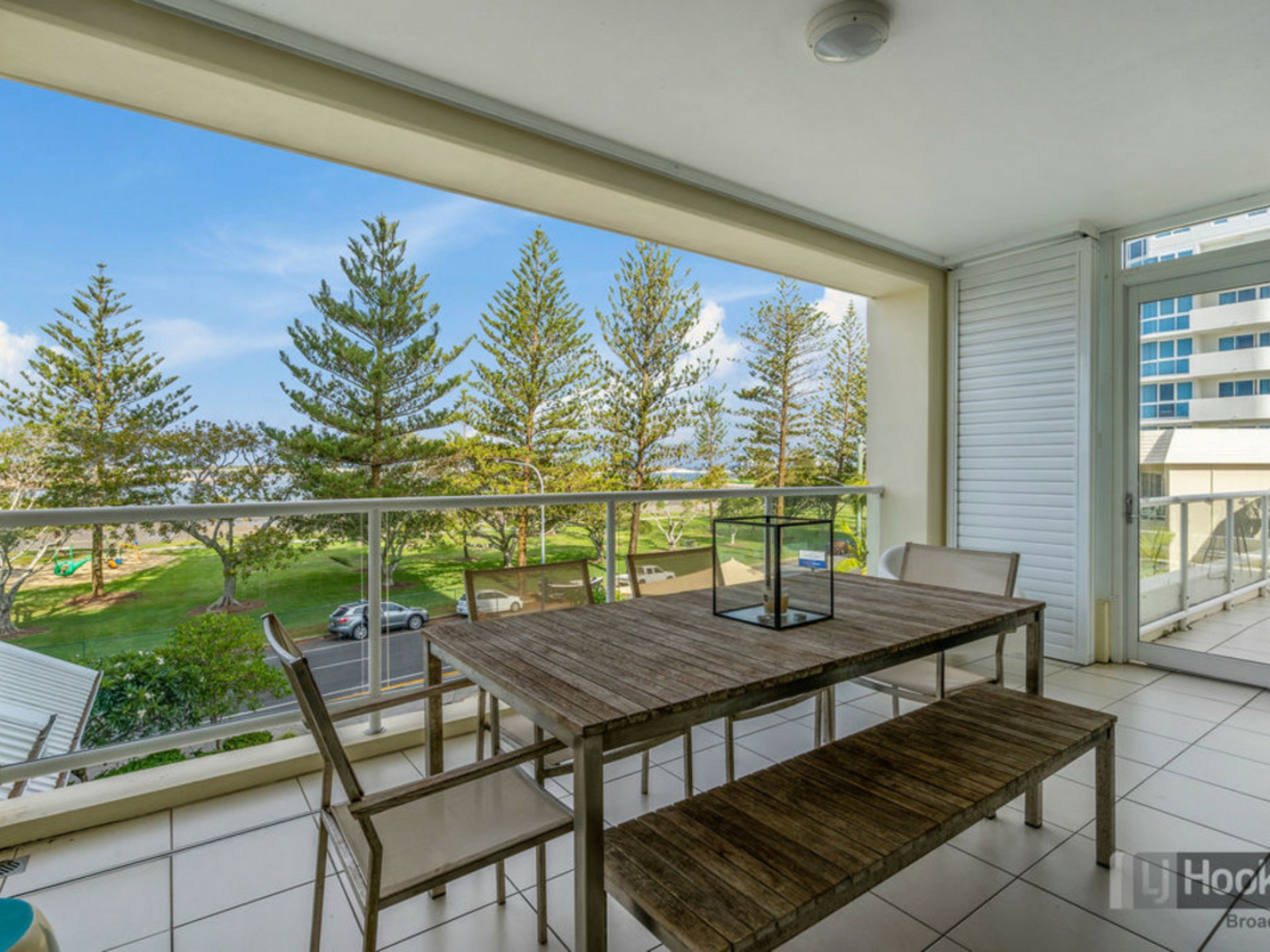 301/212-214 Marine Parade, LABRADOR