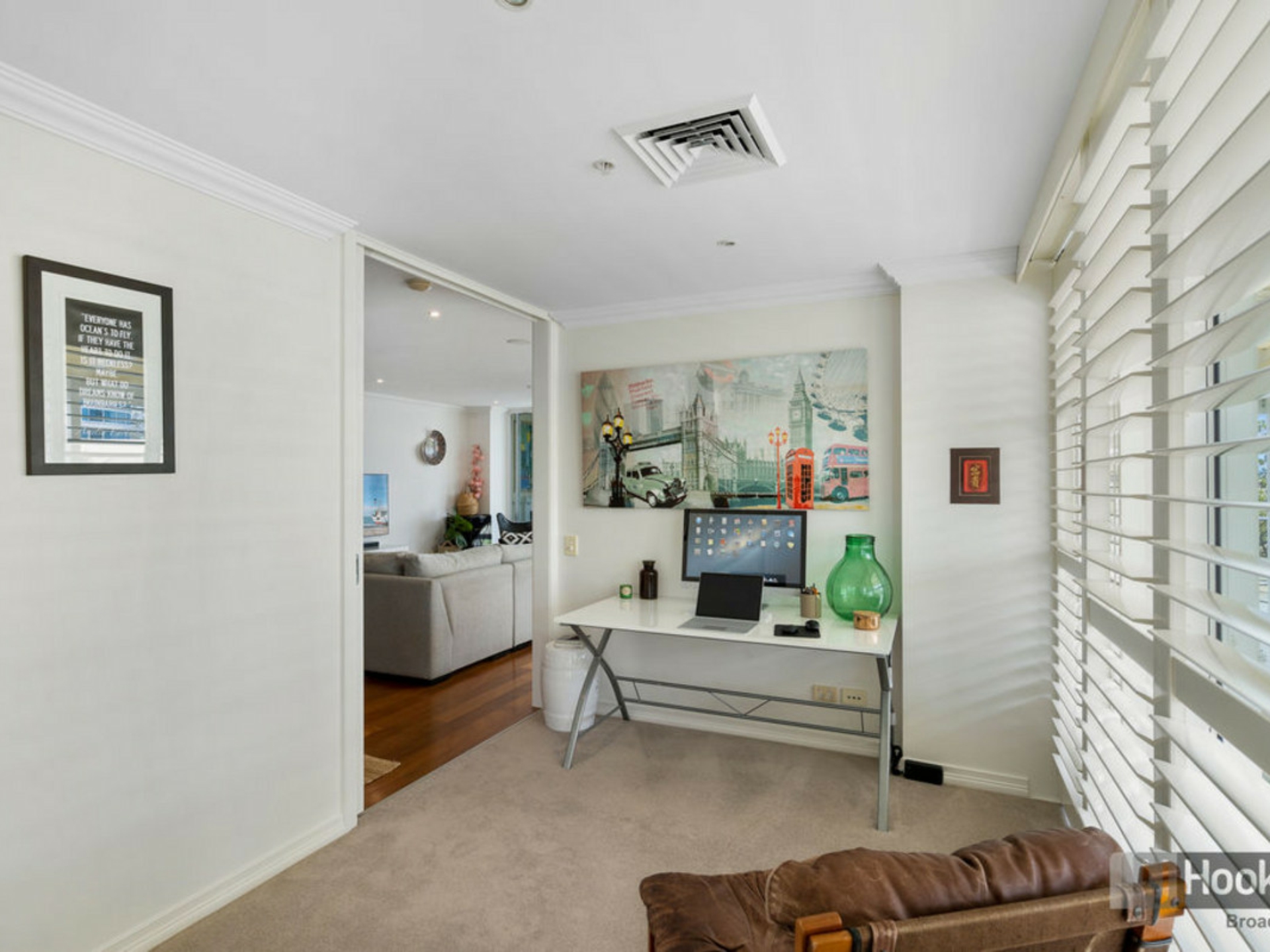 301/212-214 Marine Parade, LABRADOR