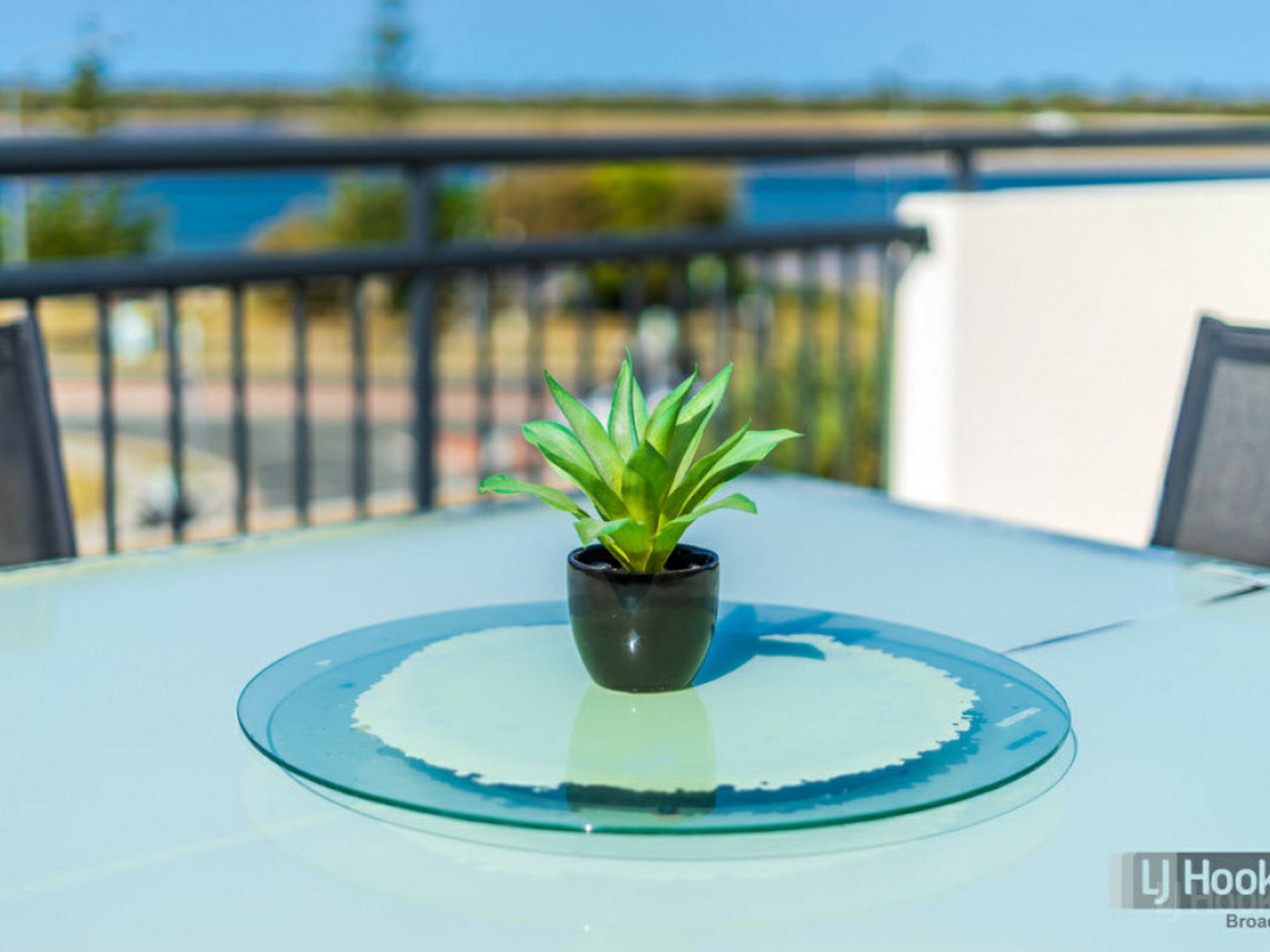 315/392 Marine Parade, LABRADOR