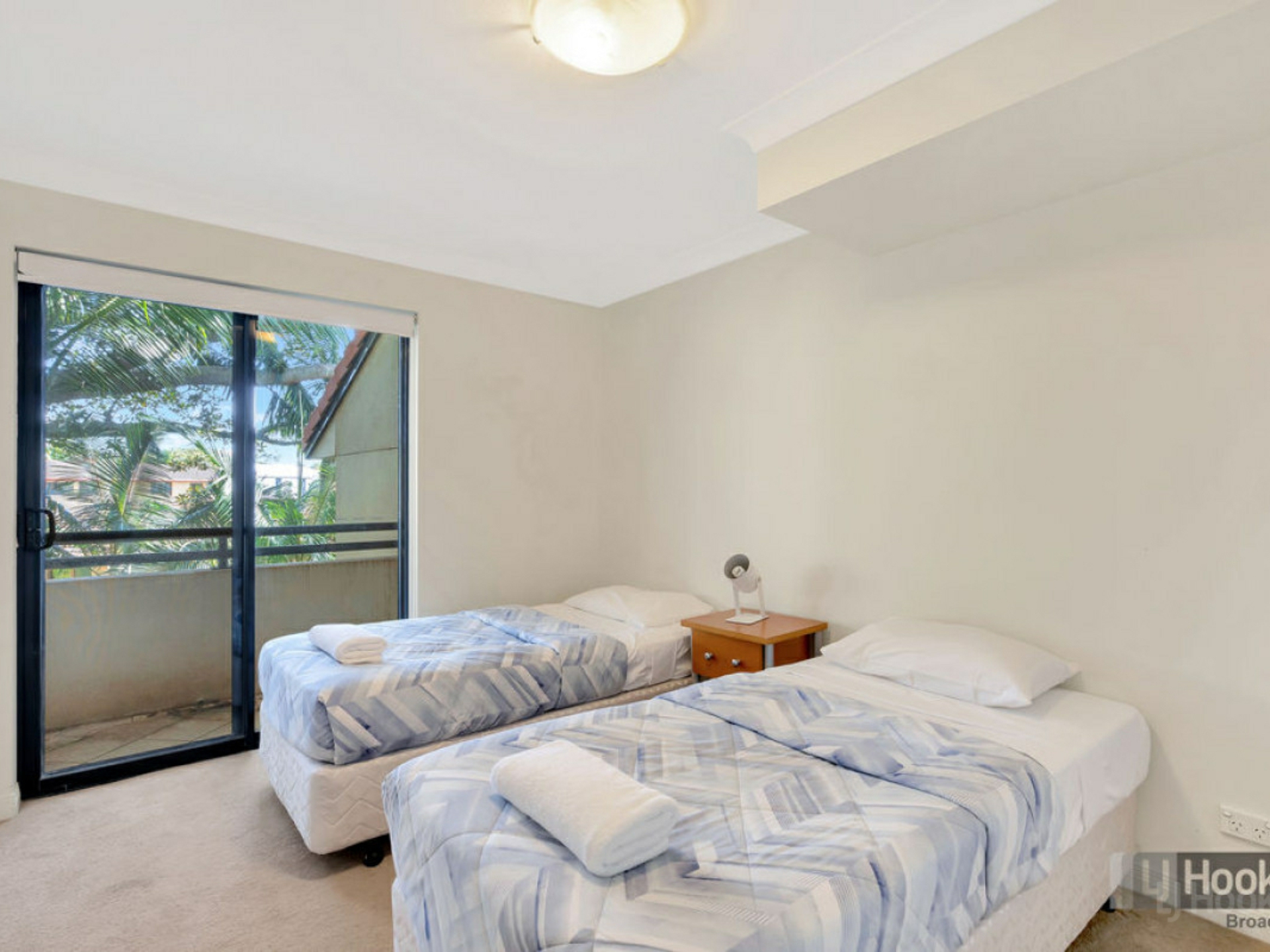315/392 Marine Parade, LABRADOR