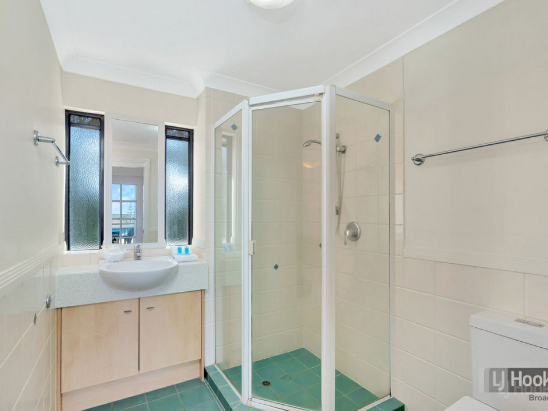 315/392 Marine Parade, LABRADOR