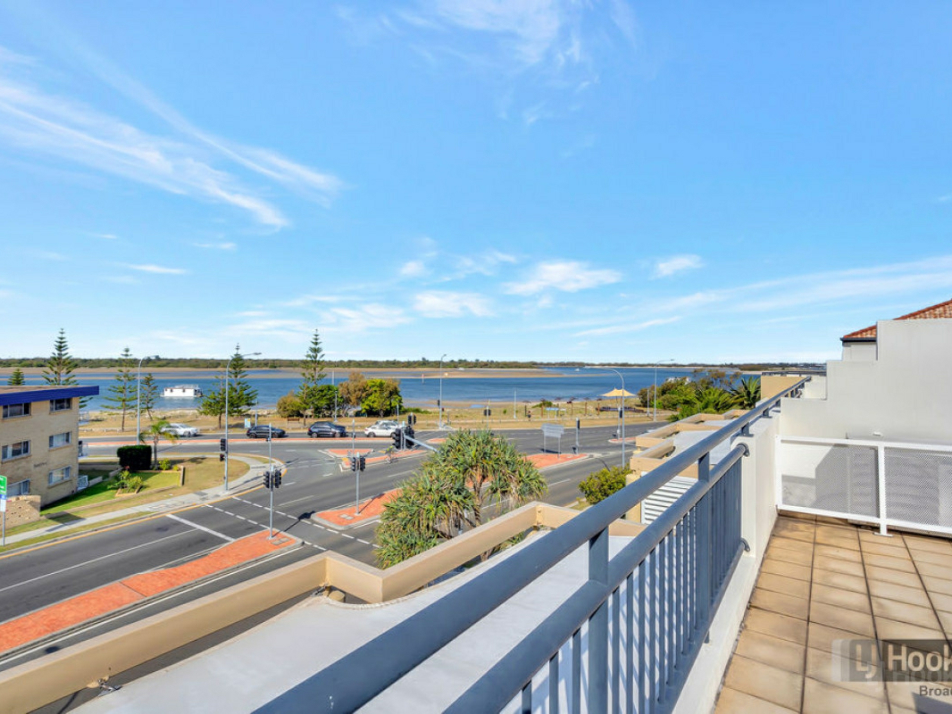 315/392 Marine Parade, LABRADOR