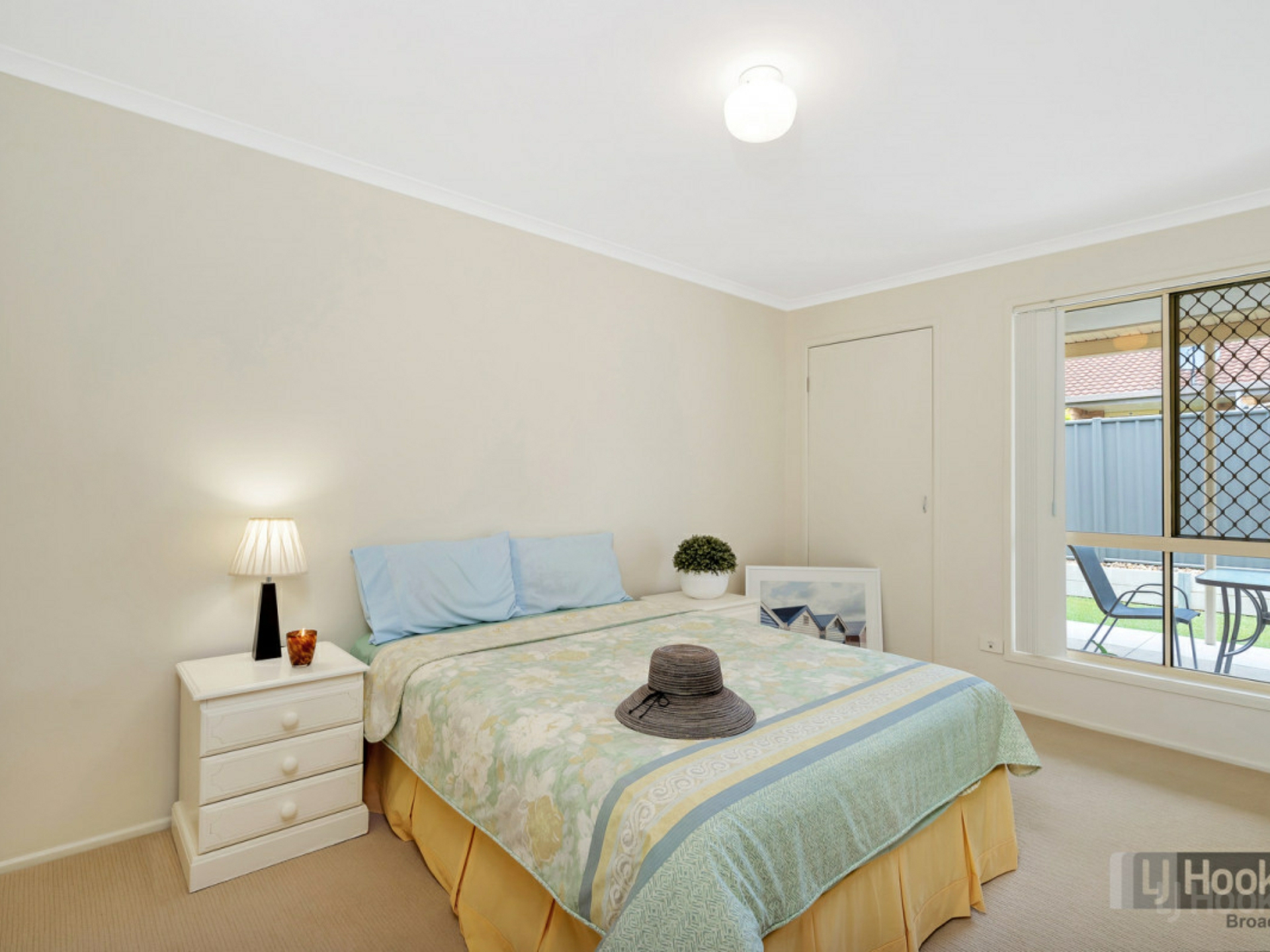 1/184 Whiting Street, LABRADOR