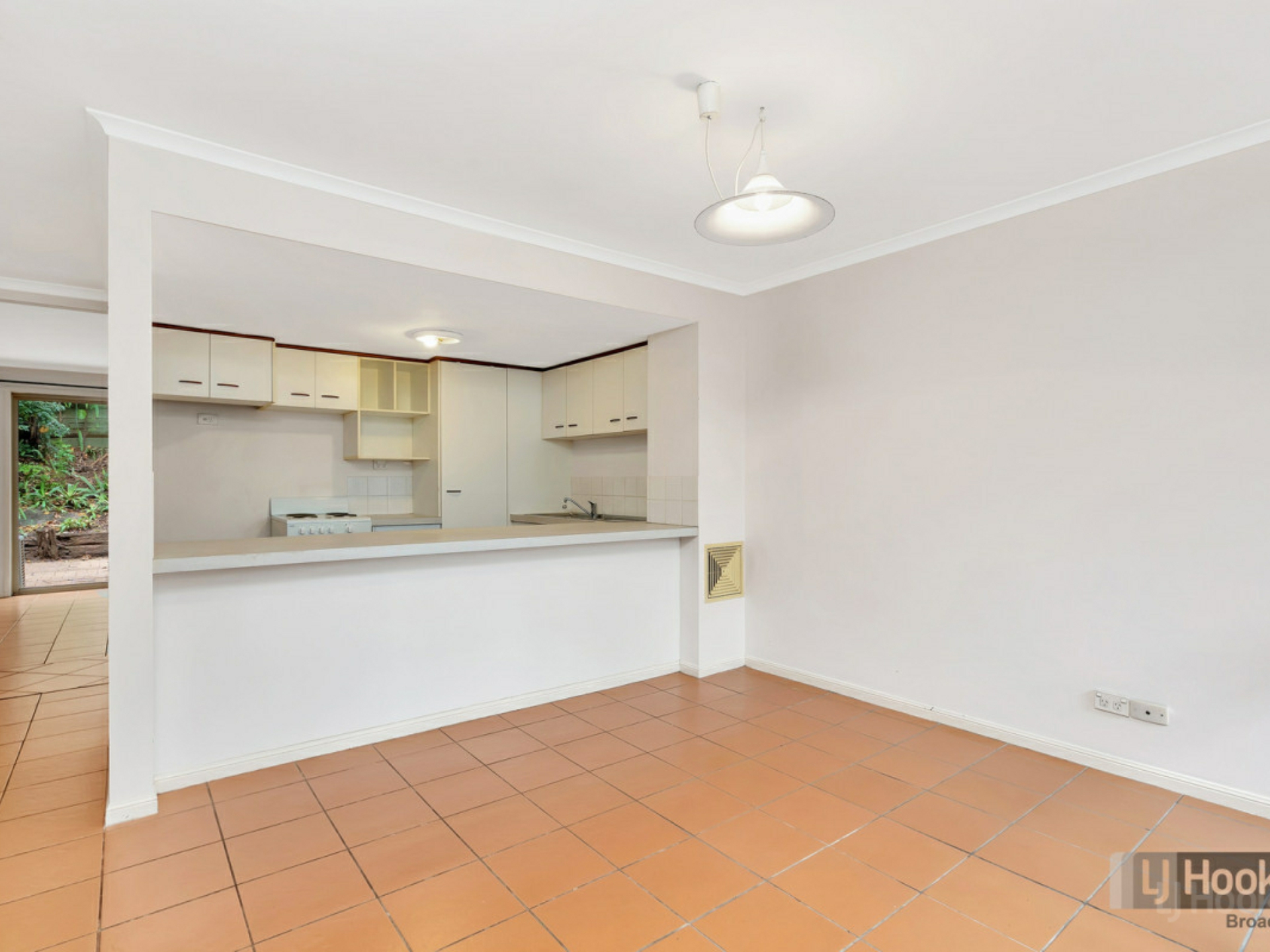 3/79 Government Road, LABRADOR