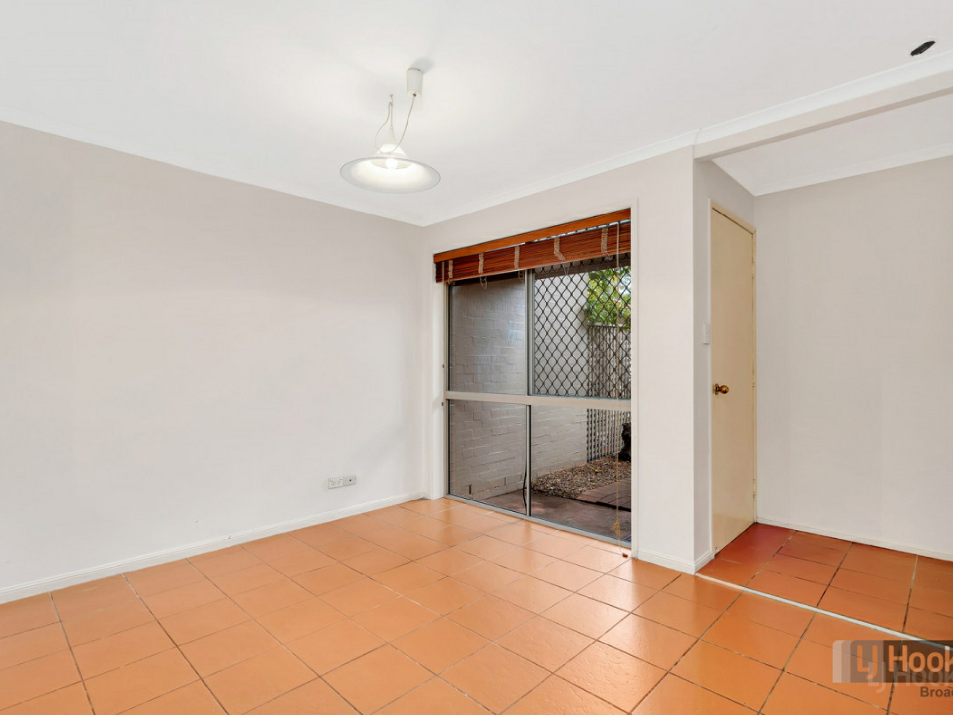 3/79 Government Road, LABRADOR