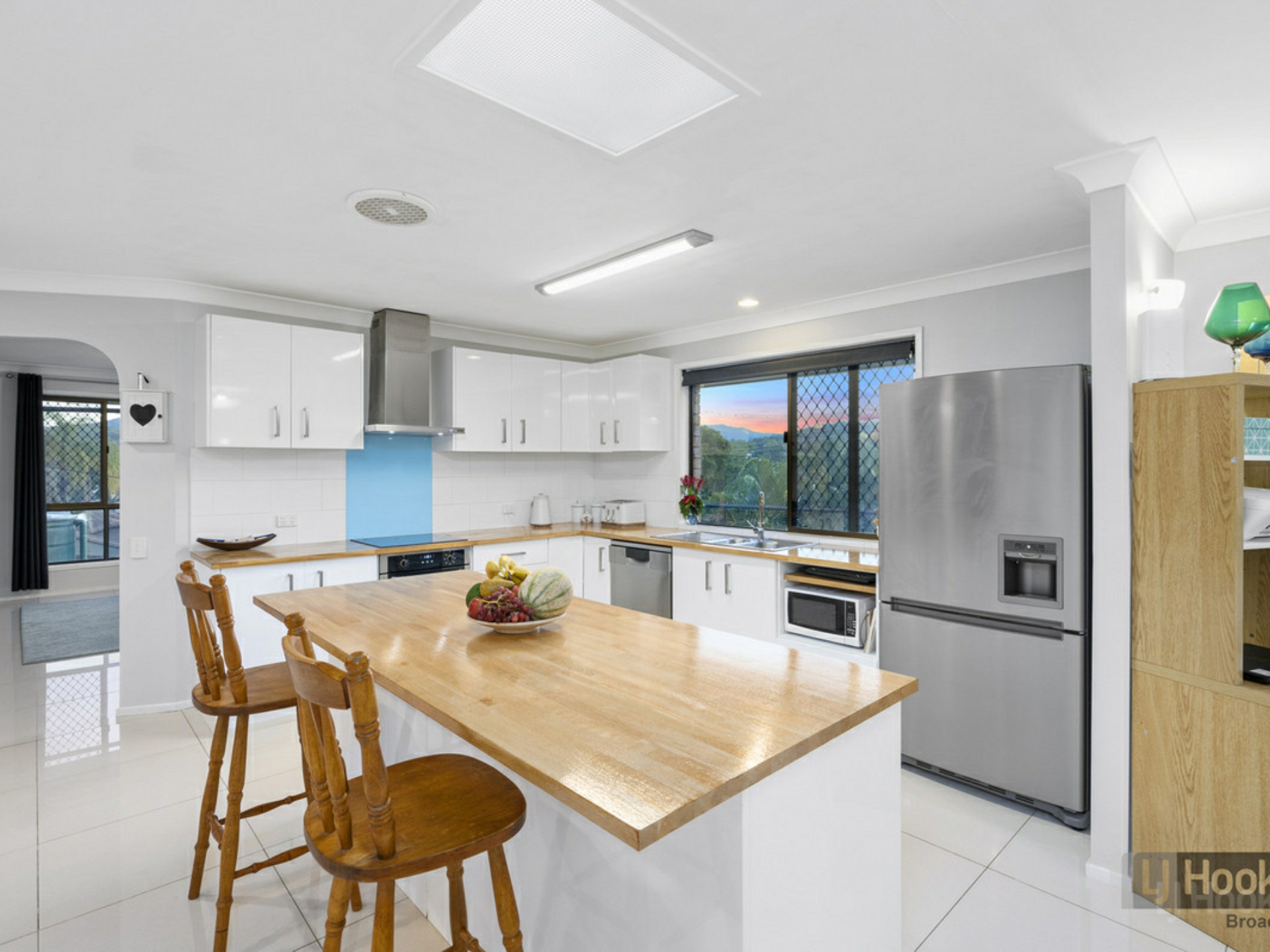 4 Equinox Court, MUDGEERABA