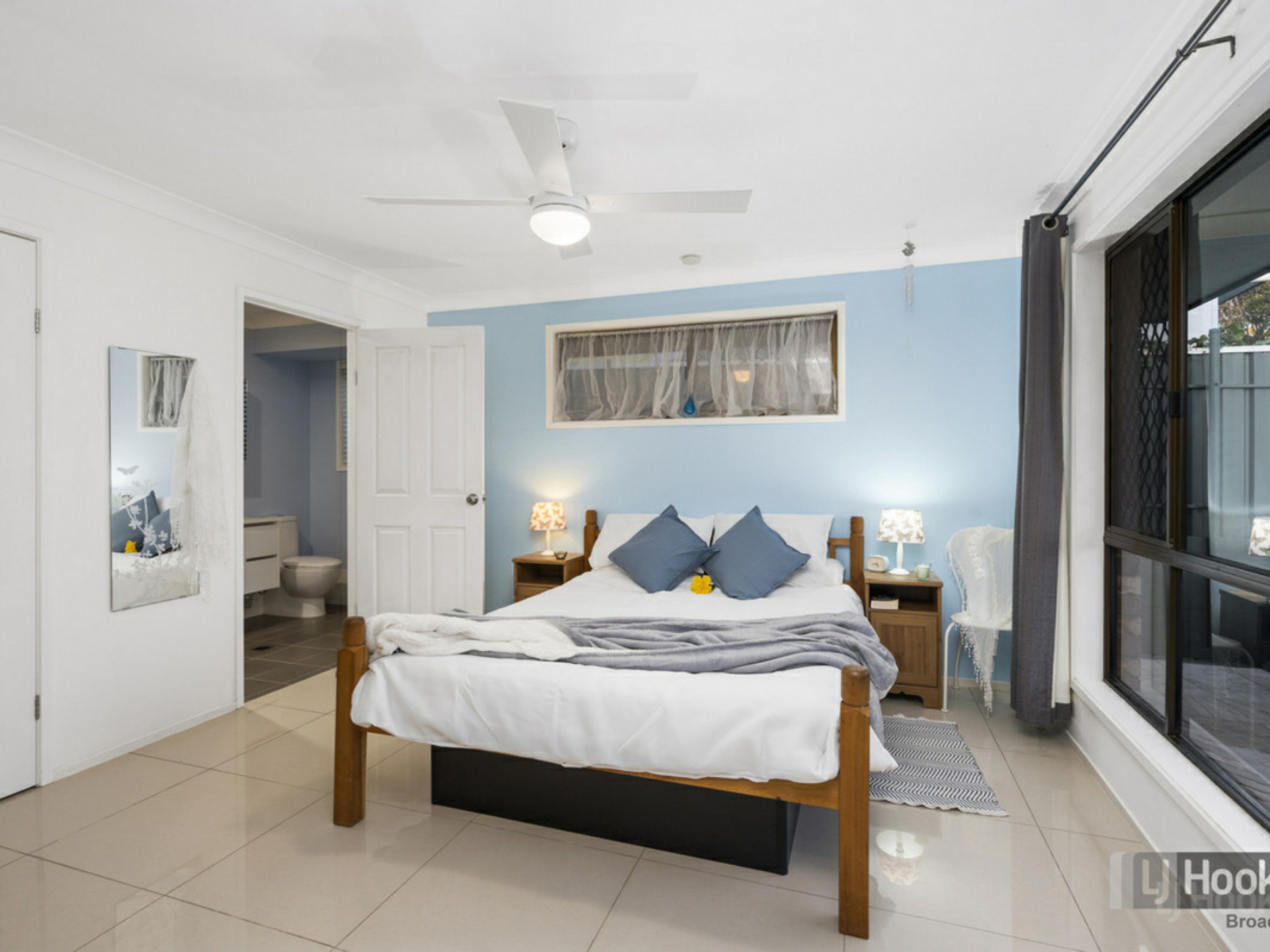 4 Equinox Court, MUDGEERABA