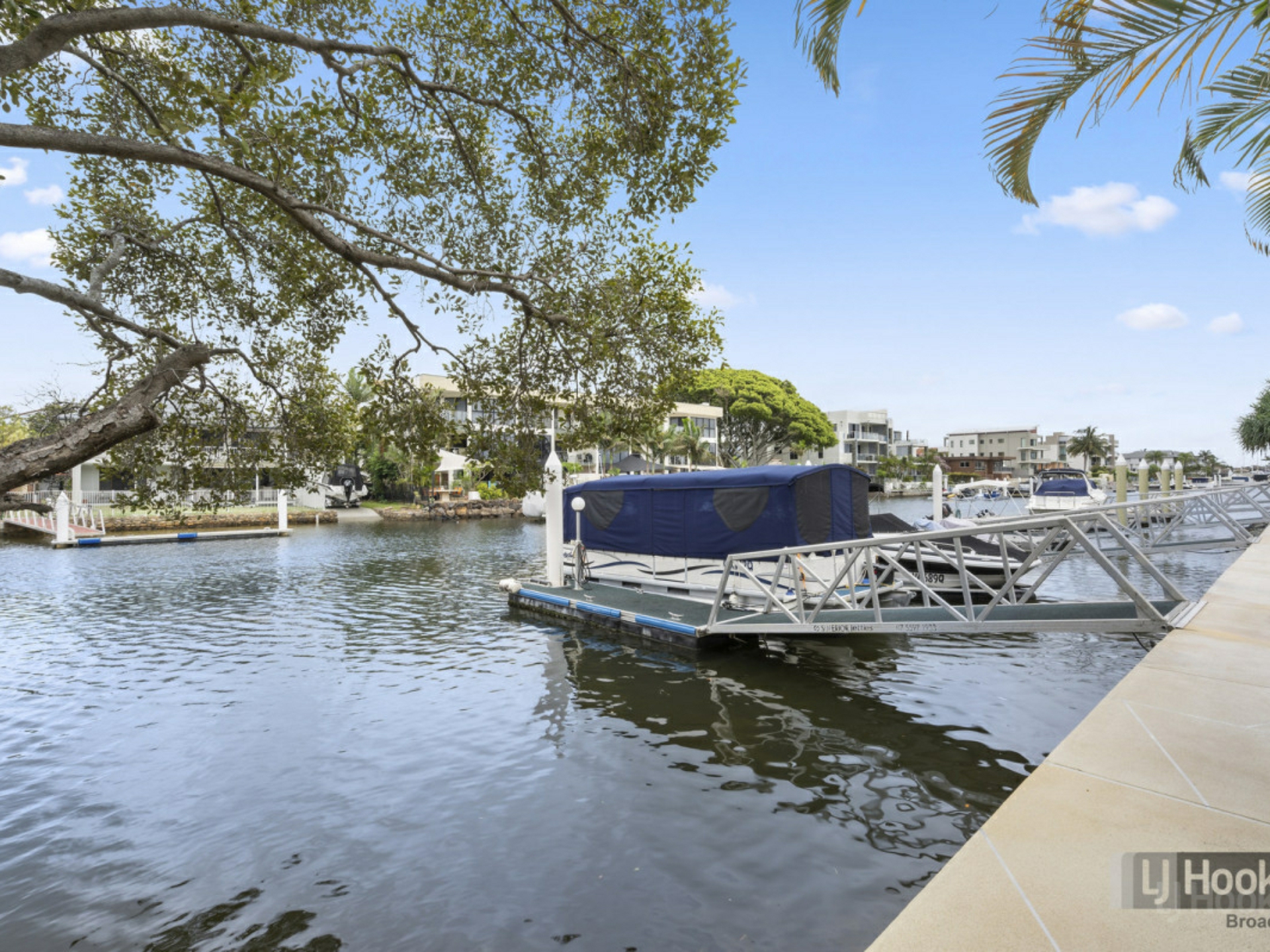4/32-34 Oatland Esplanade, RUNAWAY BAY