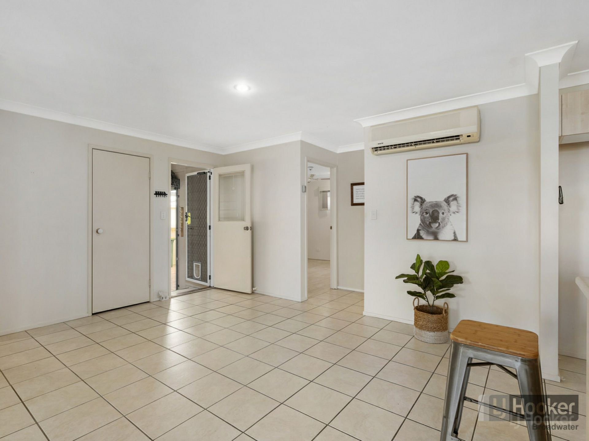 22/11 Treasure Island Drive, BIGGERA WATERS