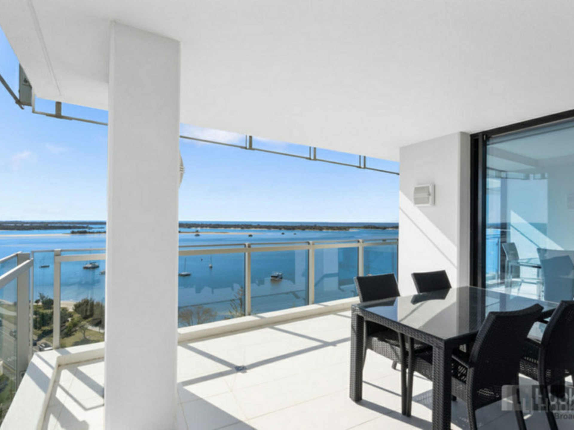 1001/230 Marine Parade, LABRADOR