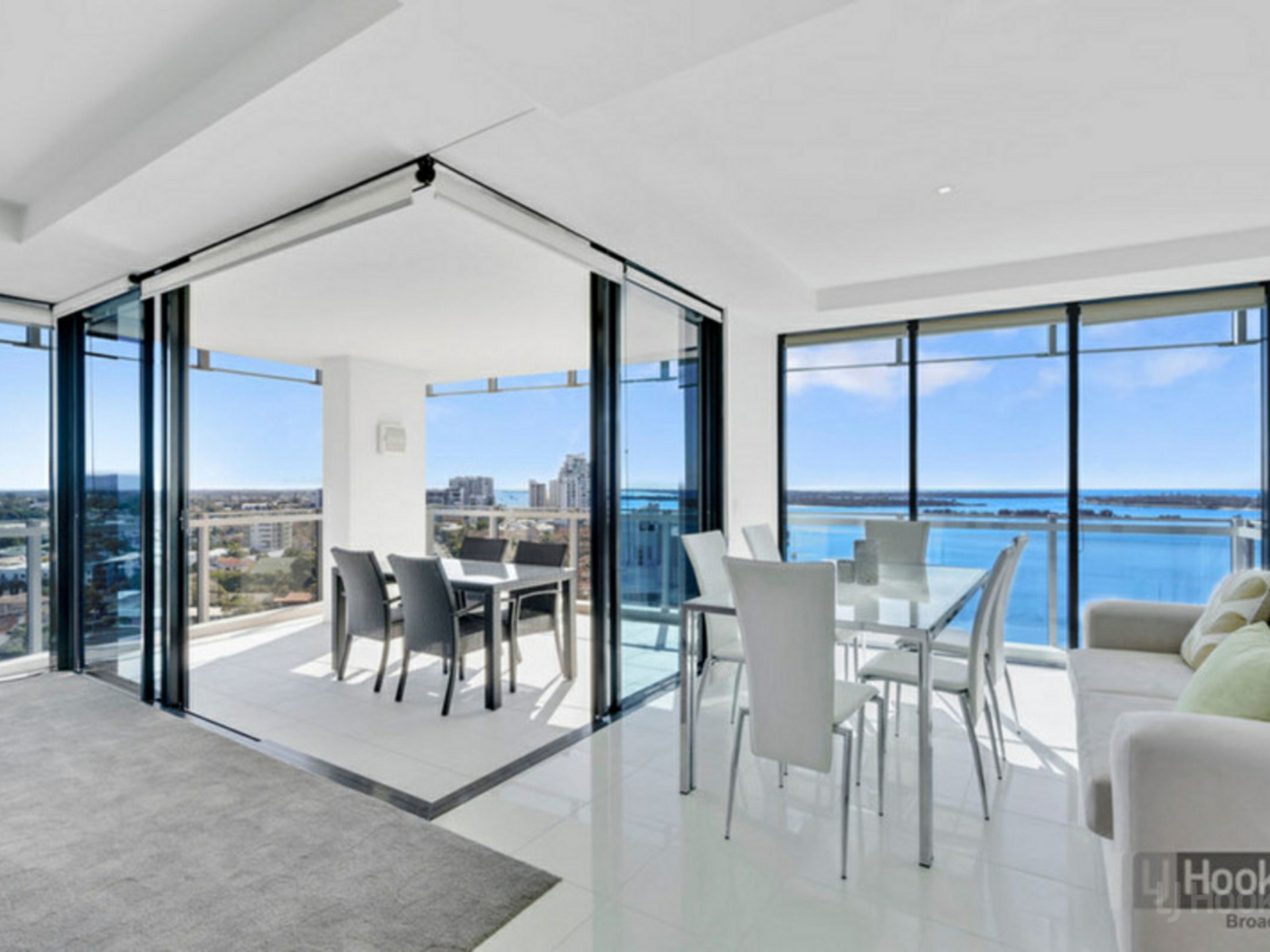 1001/230 Marine Parade, LABRADOR