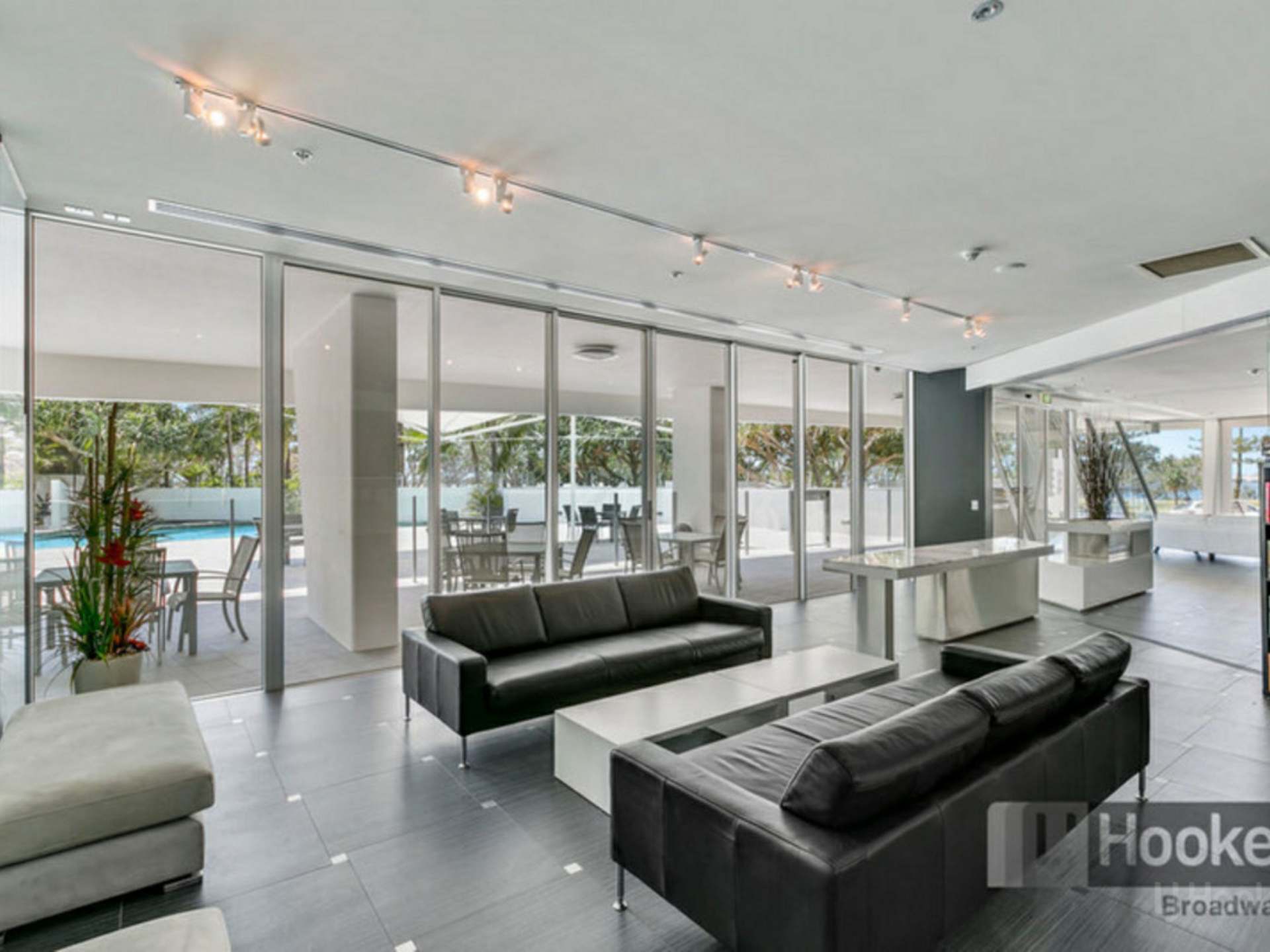 1001/230 Marine Parade, LABRADOR