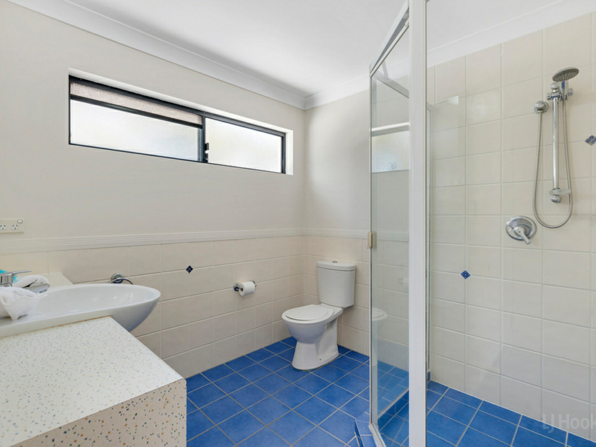 307/392 Marine Parade, LABRADOR