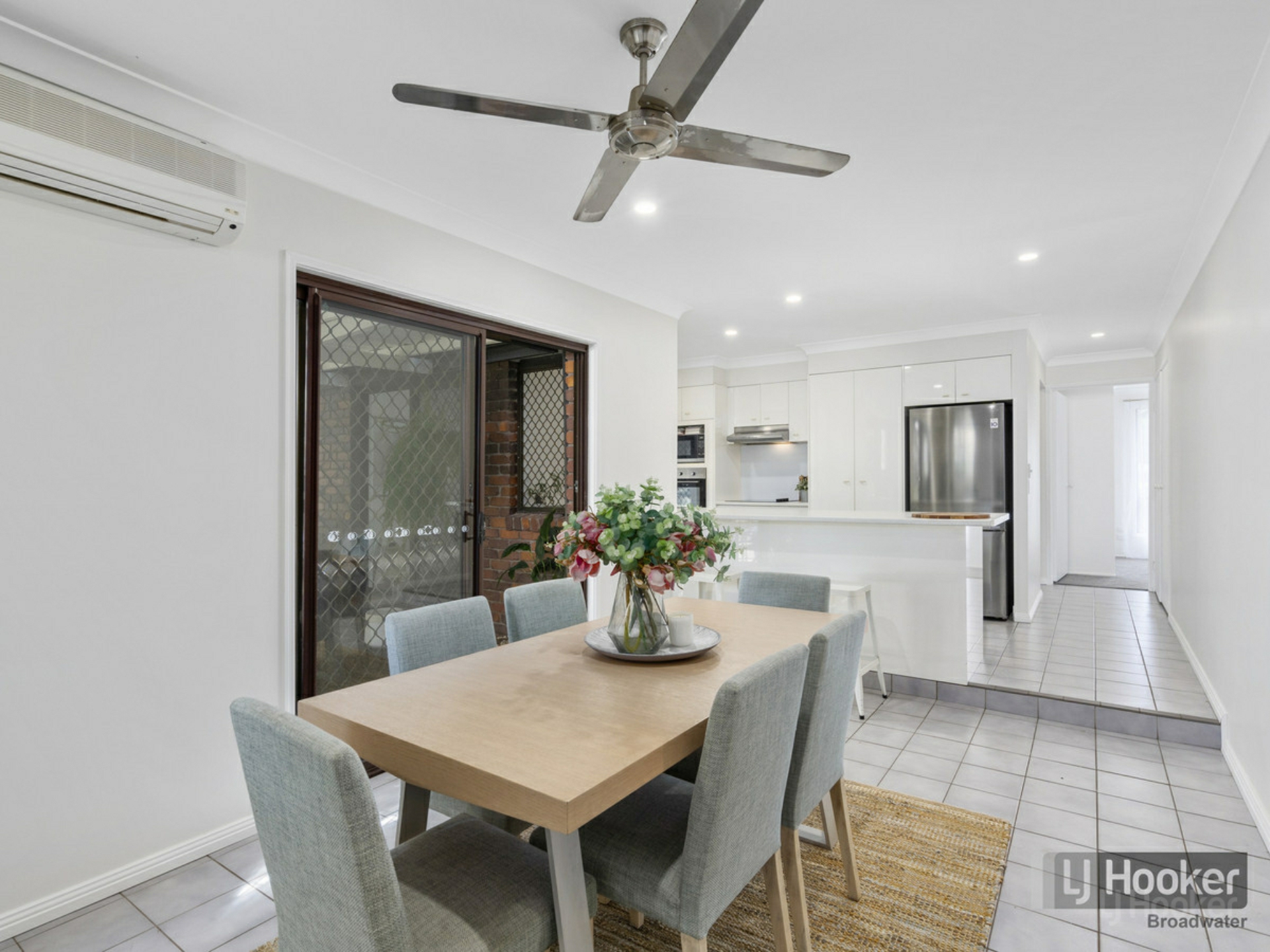 6 Batchworth Road, MOLENDINAR