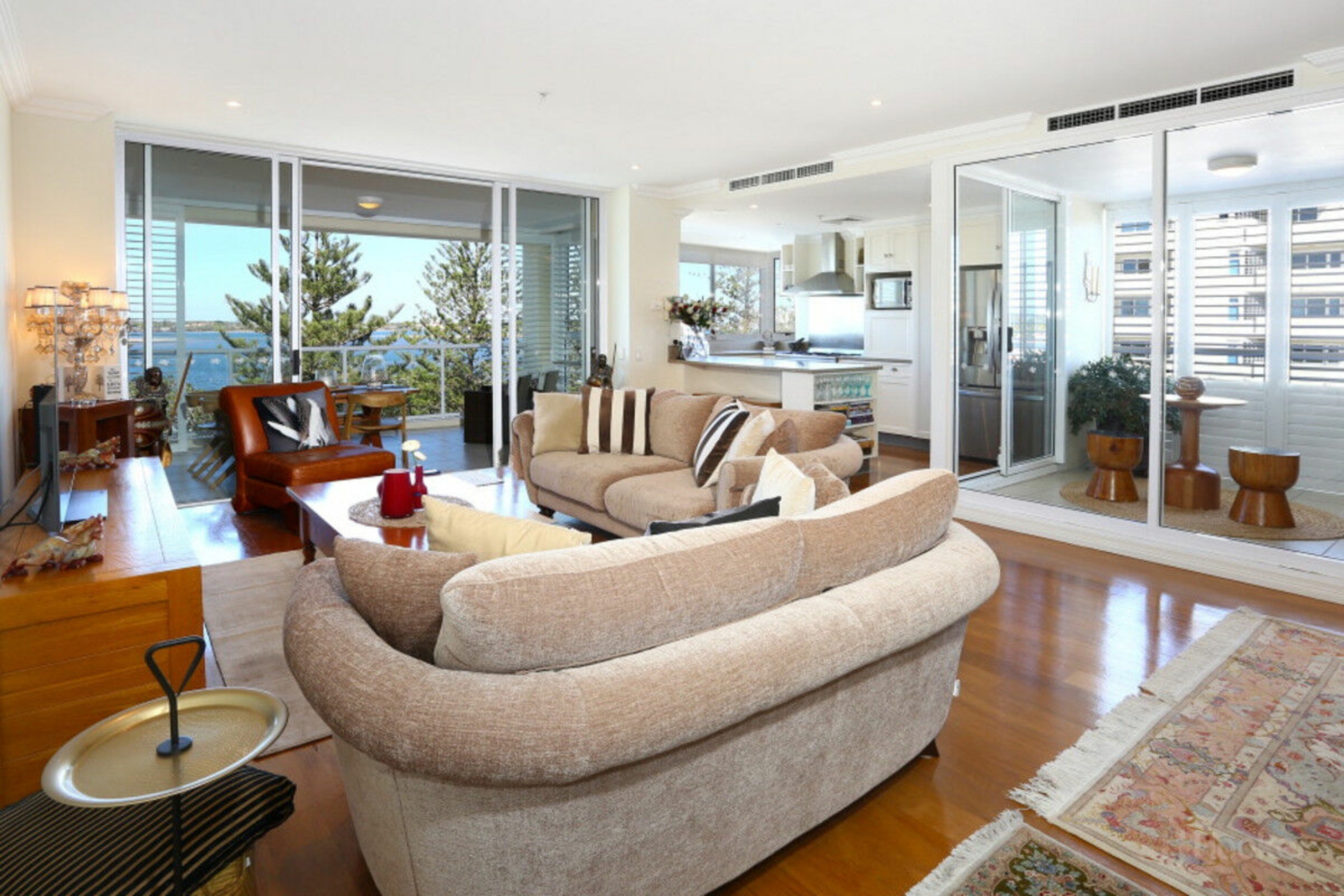 501/212-214 Marine Parade, LABRADOR