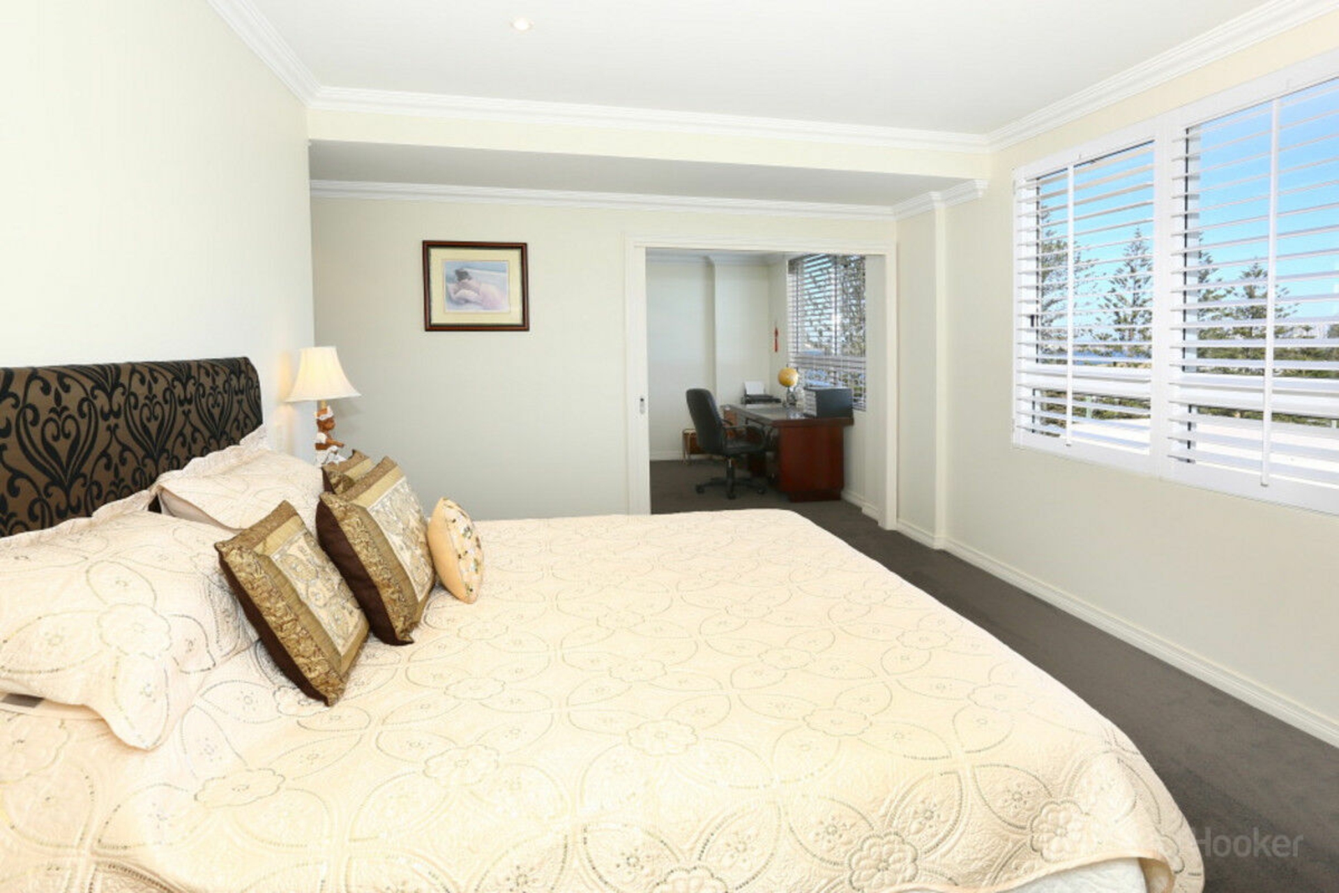 501/212-214 Marine Parade, LABRADOR