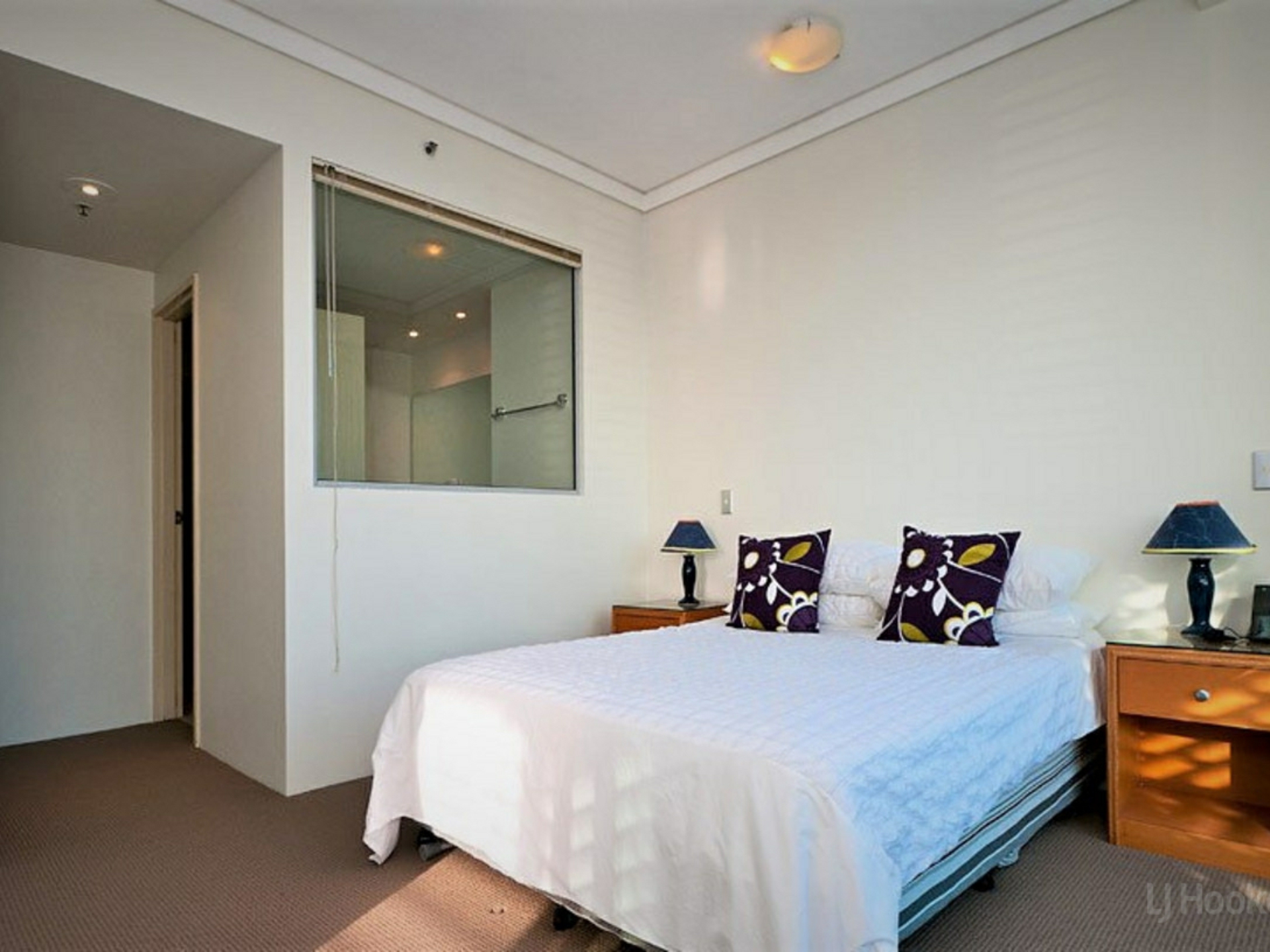 1108/360 Marine Parade, LABRADOR